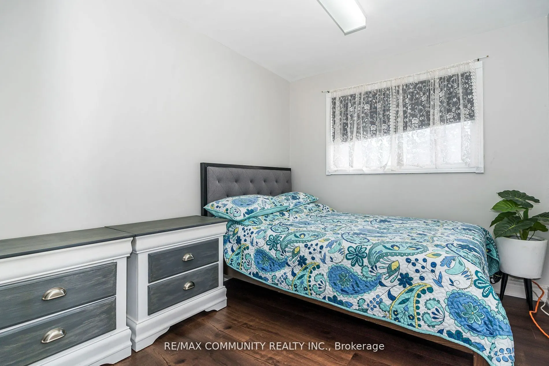 11490 Simcoe Street