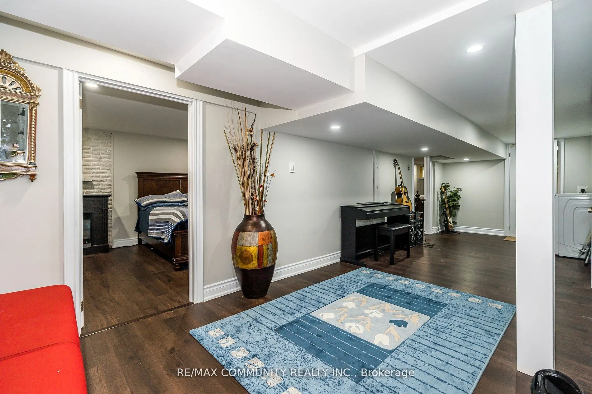 11490 Simcoe Street
