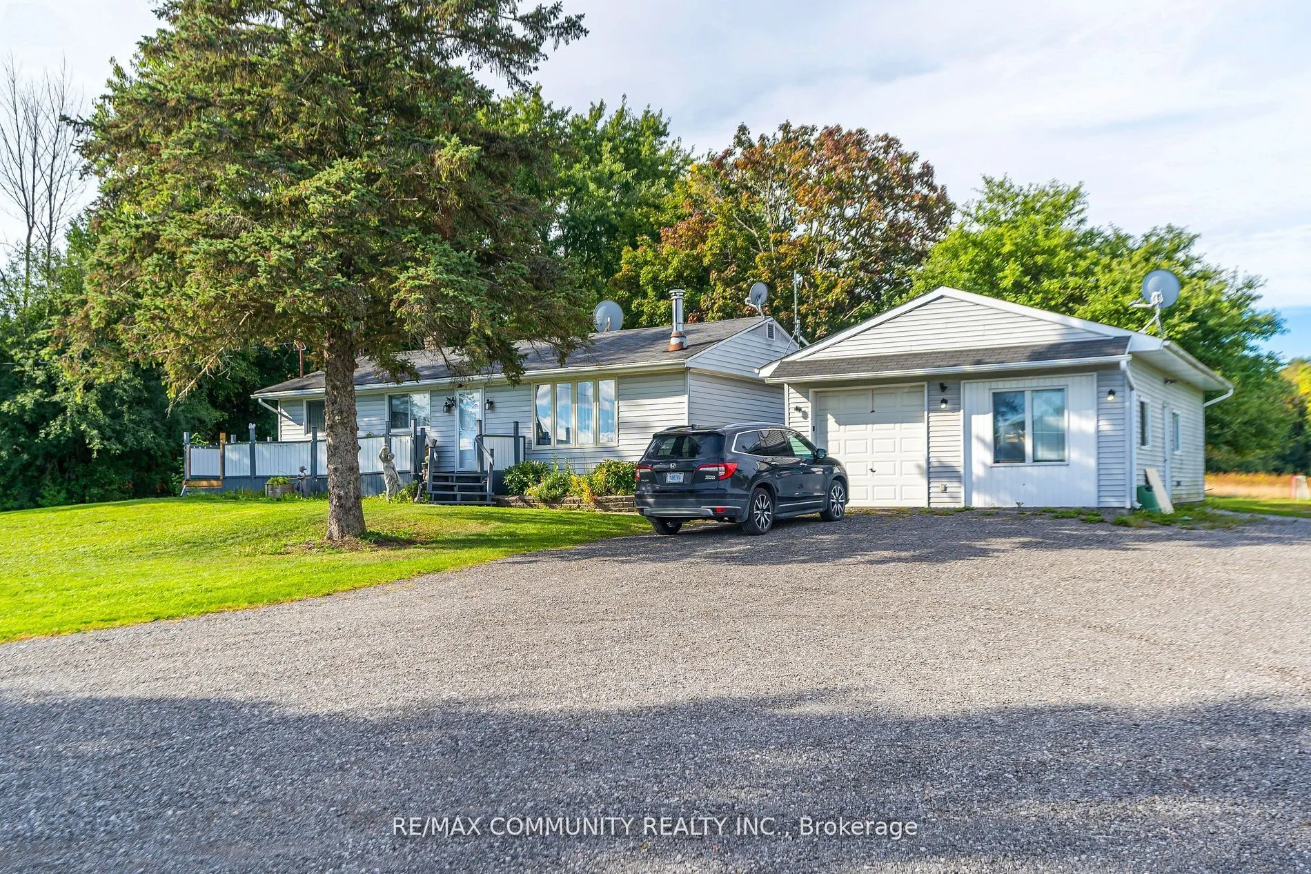 11490 Simcoe Street