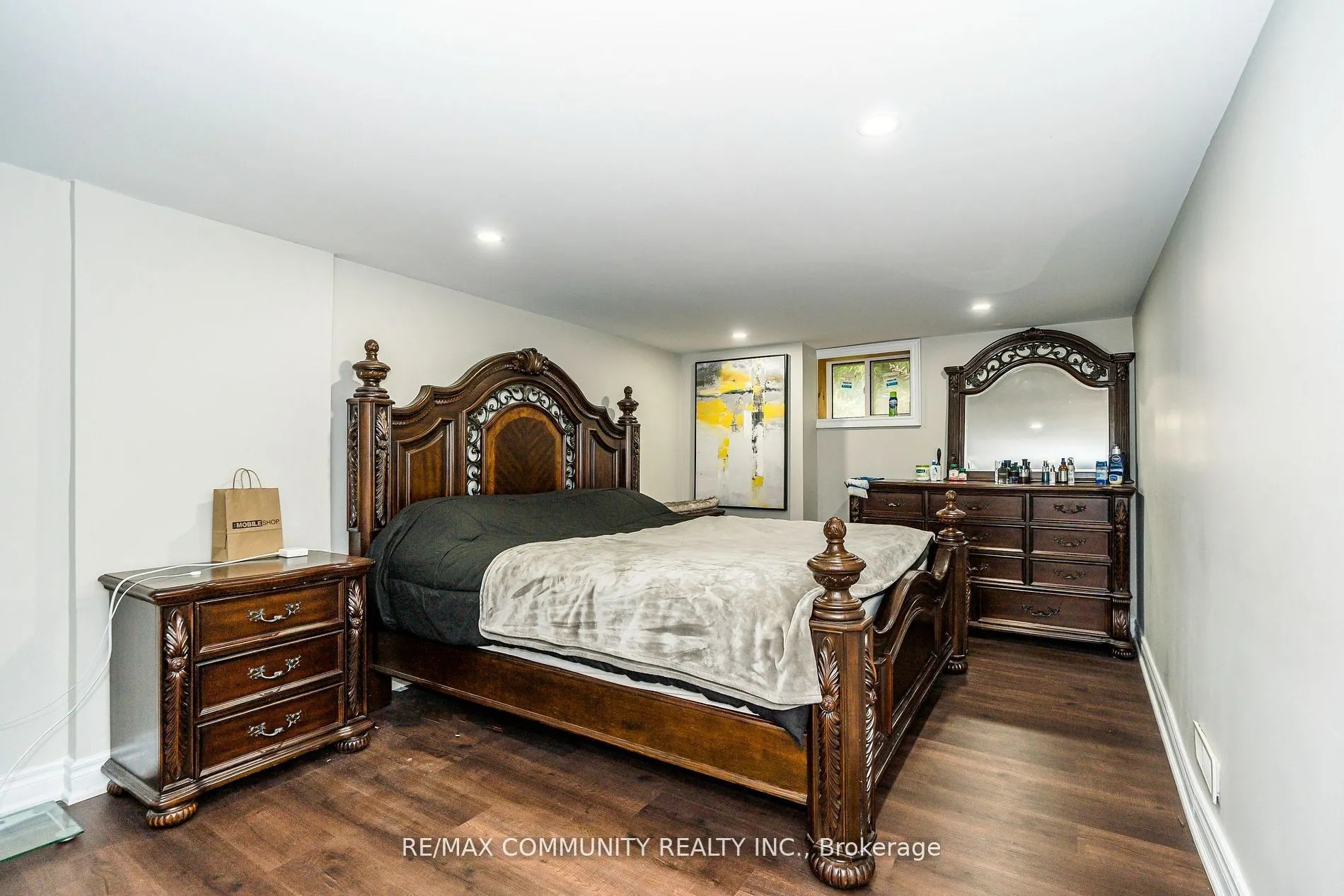 11490 Simcoe Street