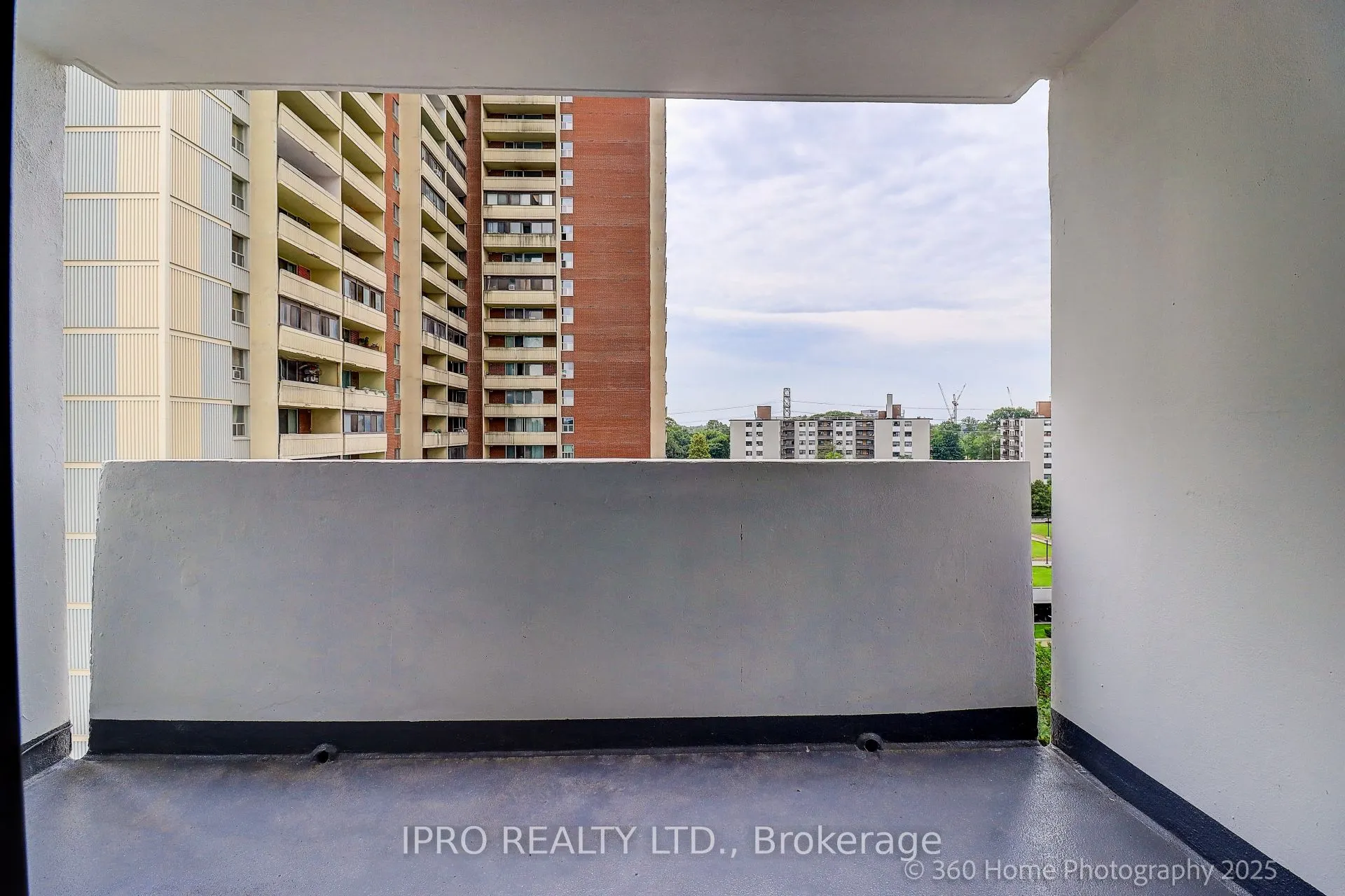 3 Massey Square, #803