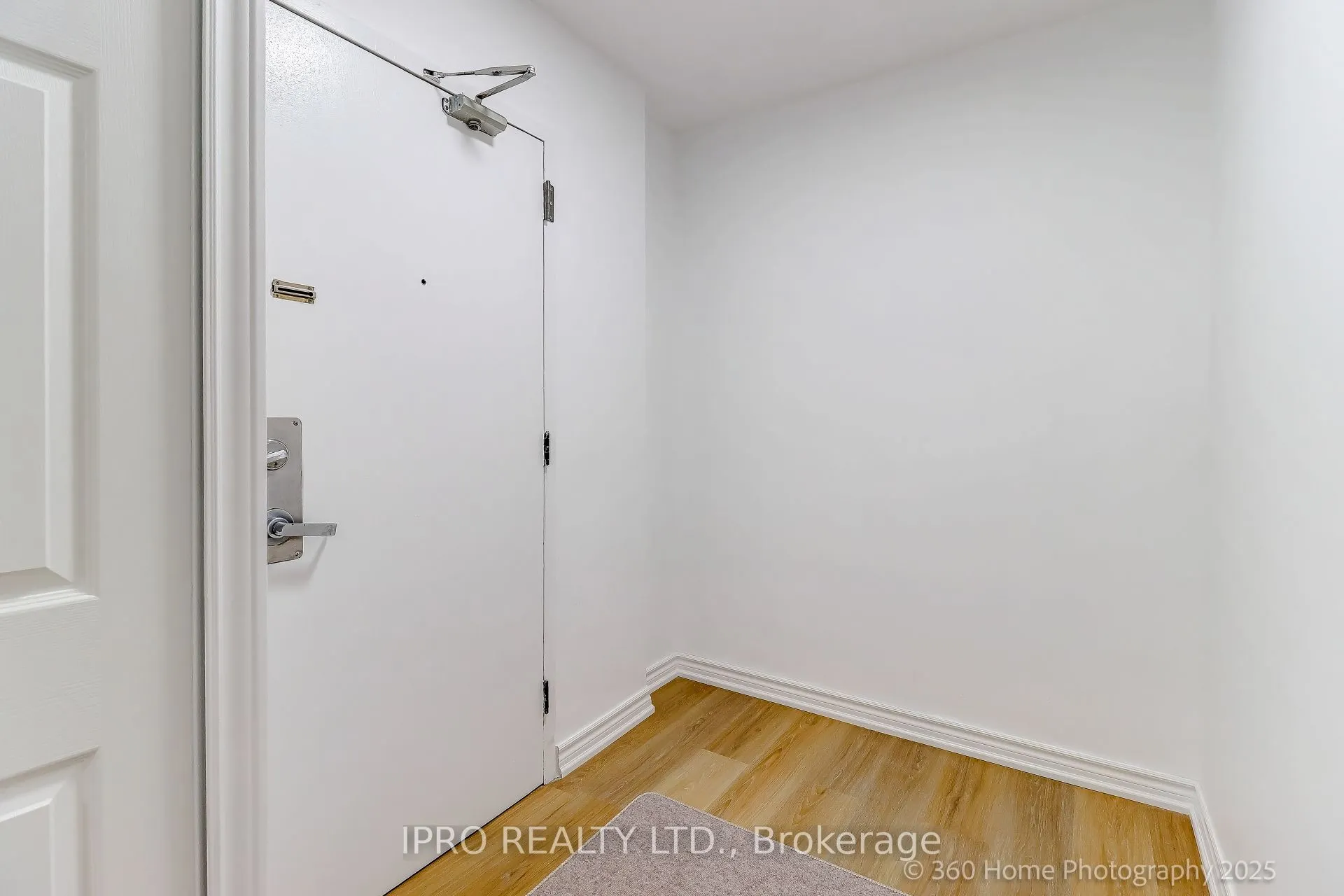 3 Massey Square, #803