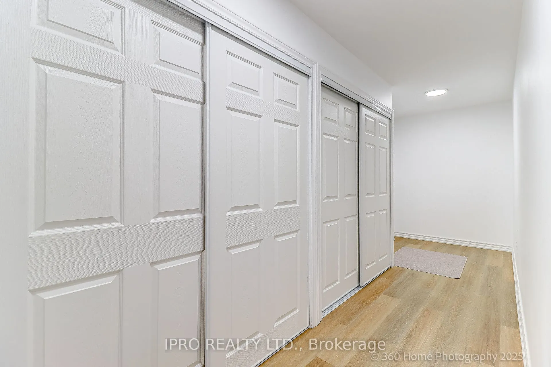 3 Massey Square, #803