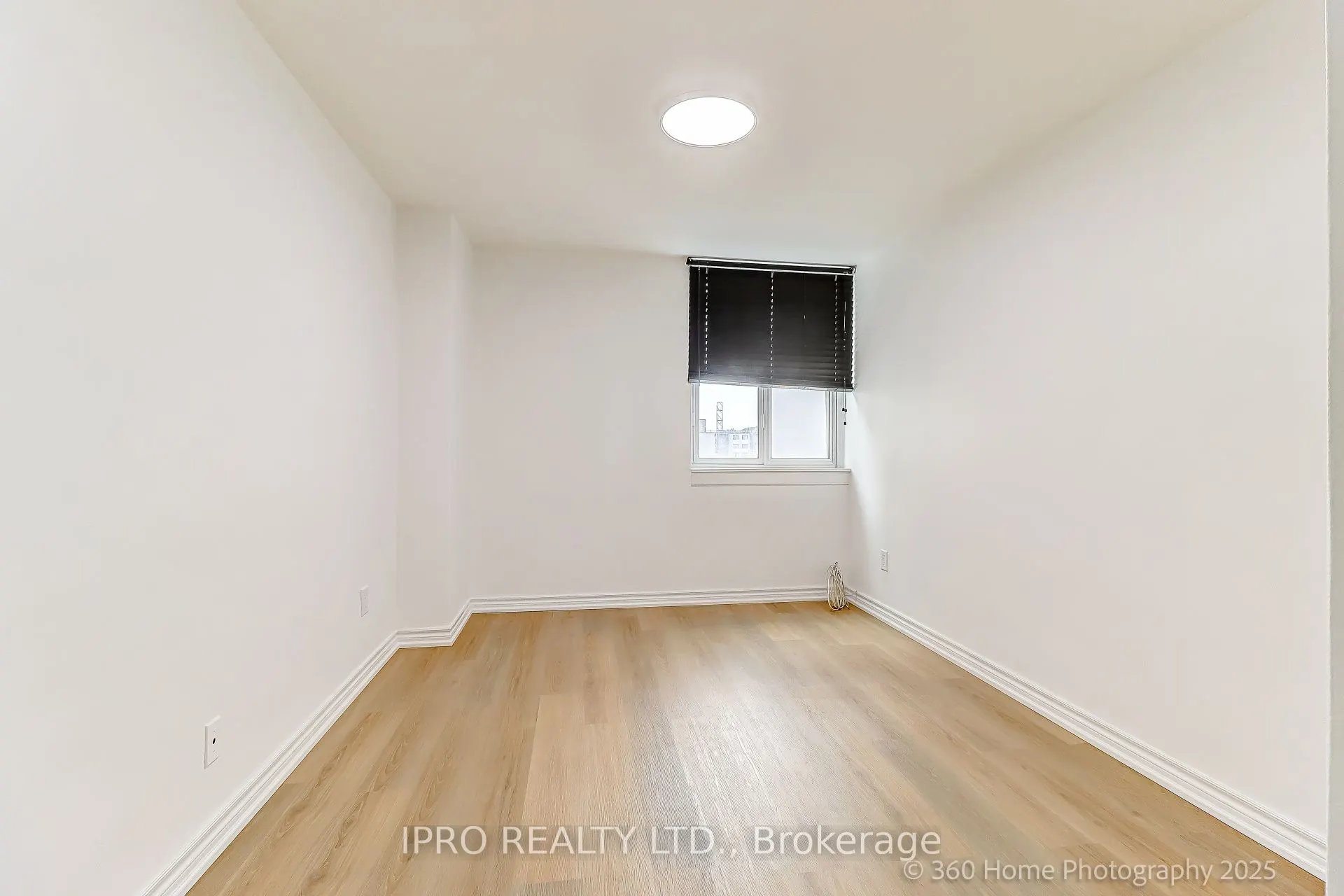3 Massey Square, #803
