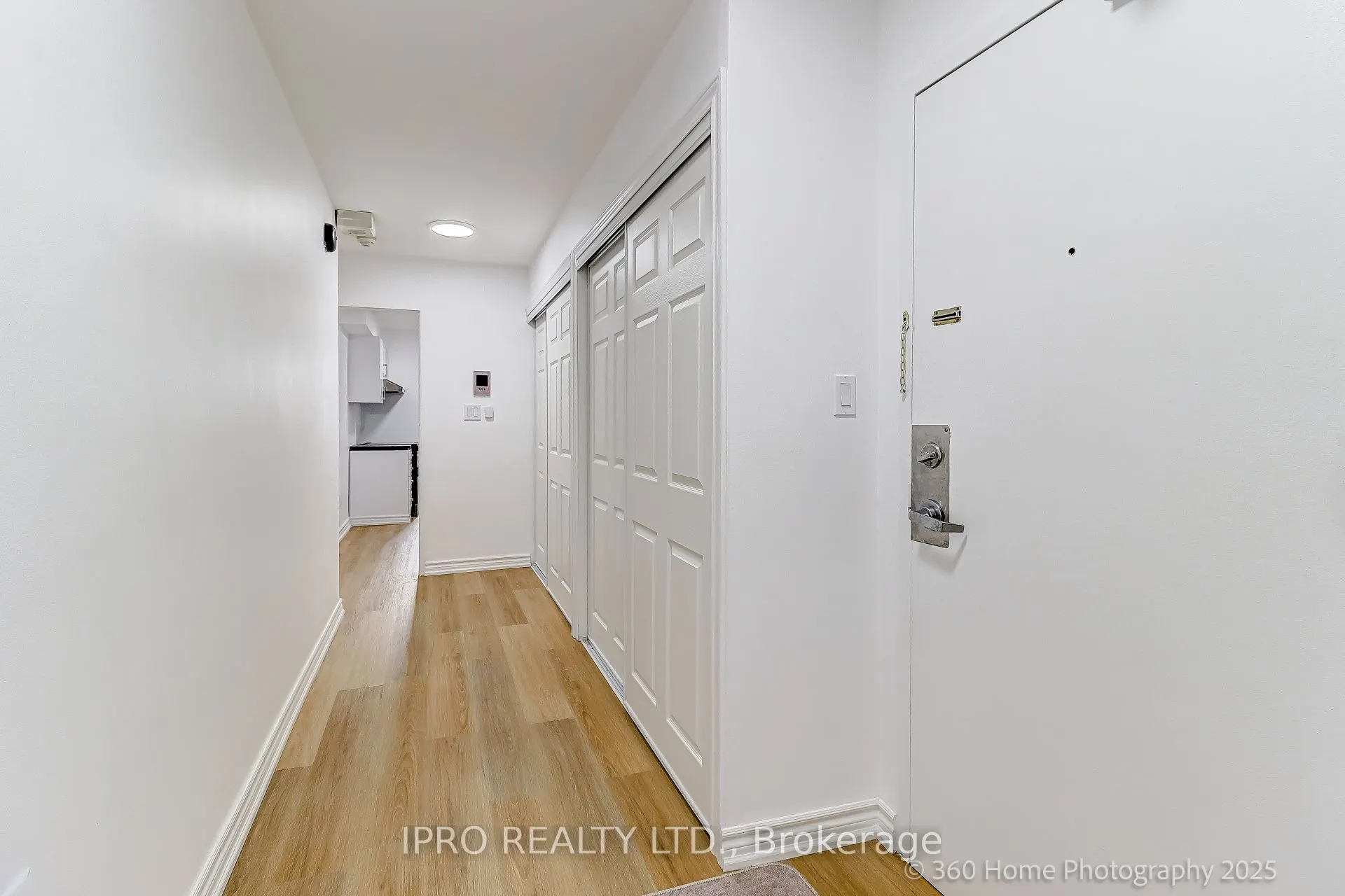 3 Massey Square, #803
