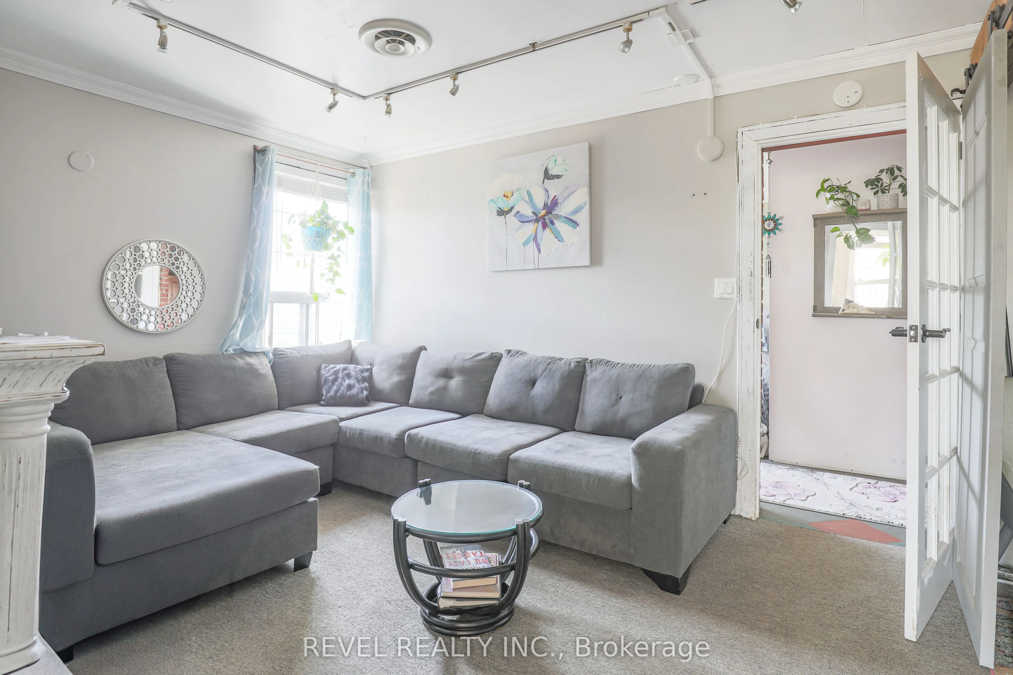 16121 Island Road