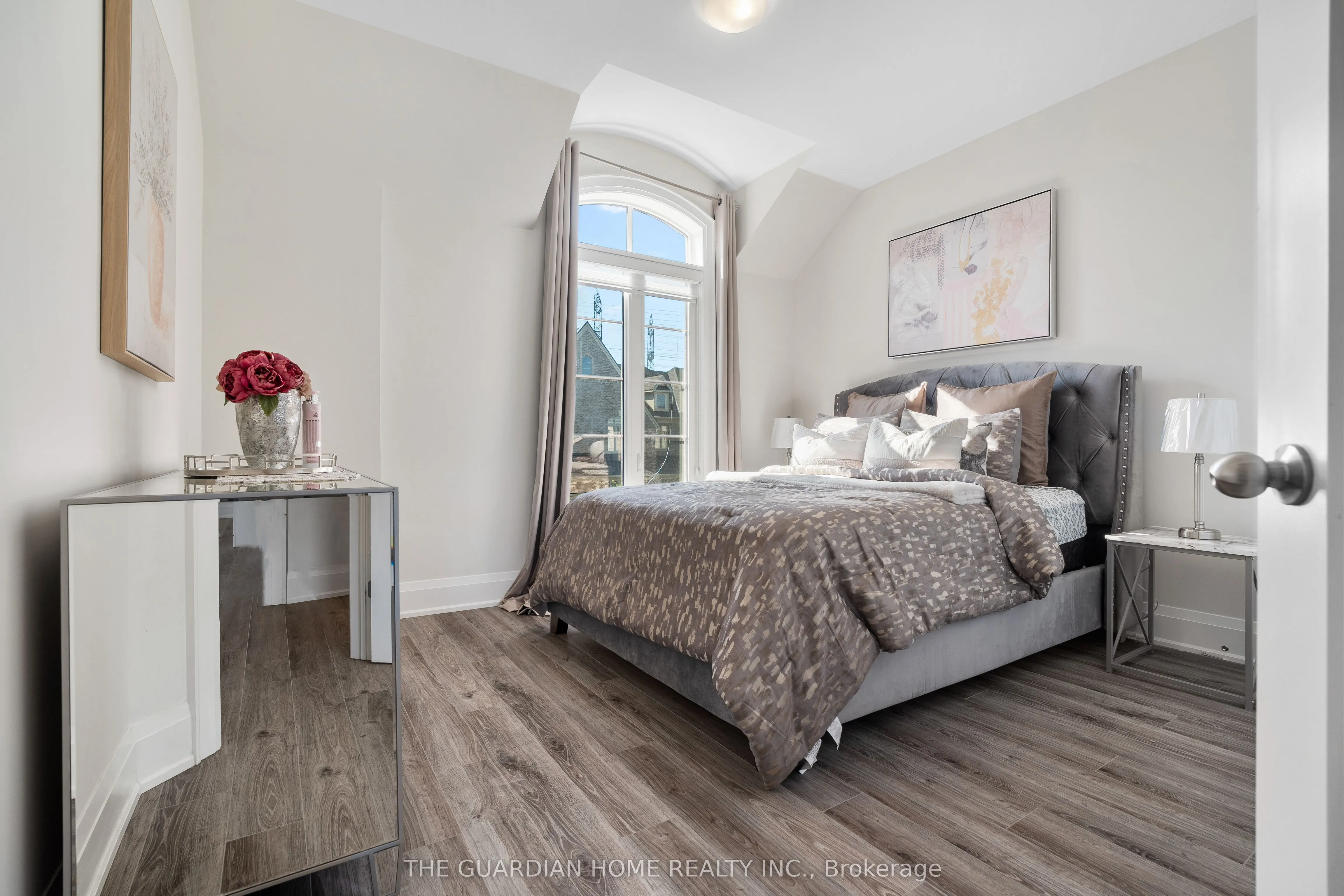 37 Hickling Lane