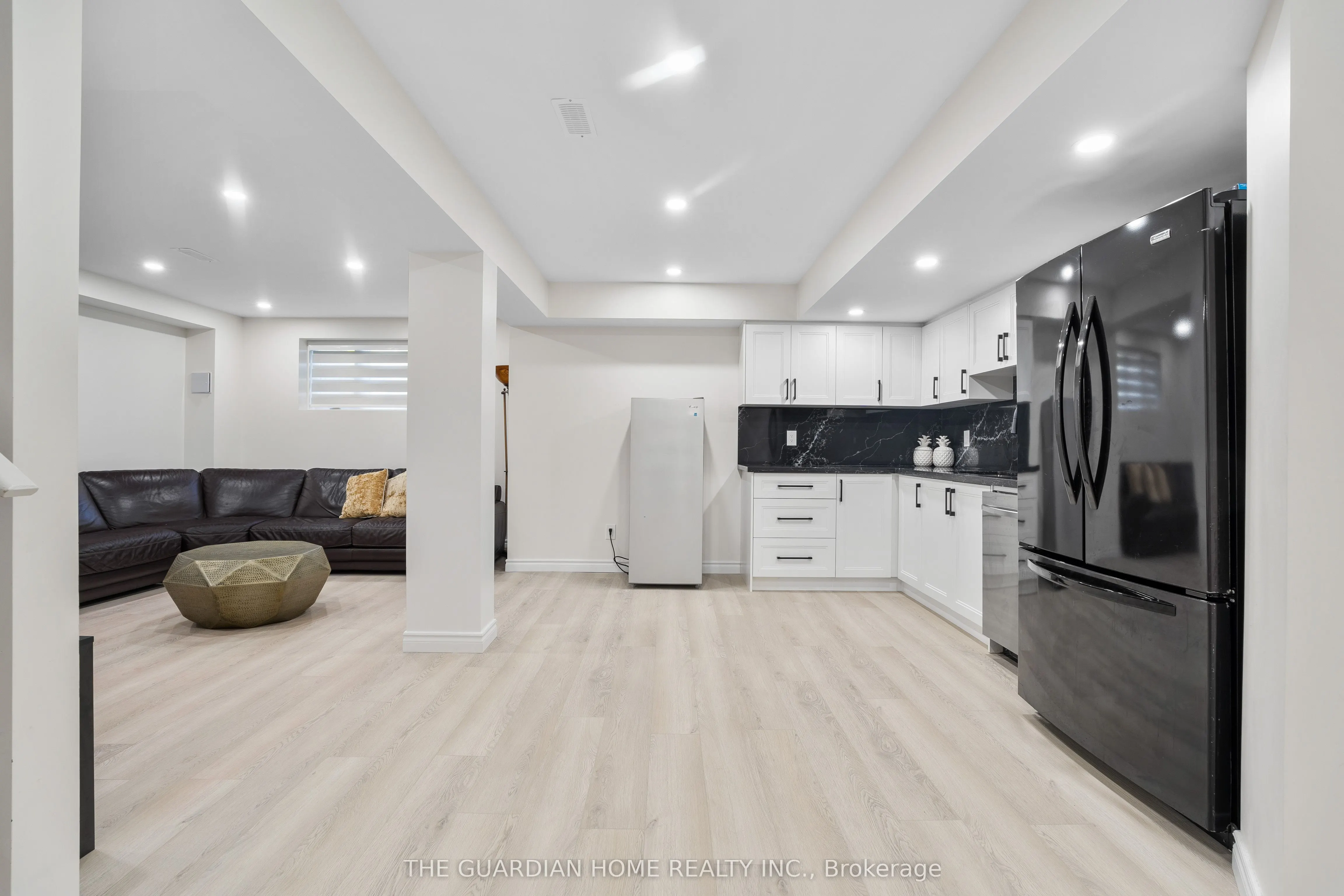 37 Hickling Lane