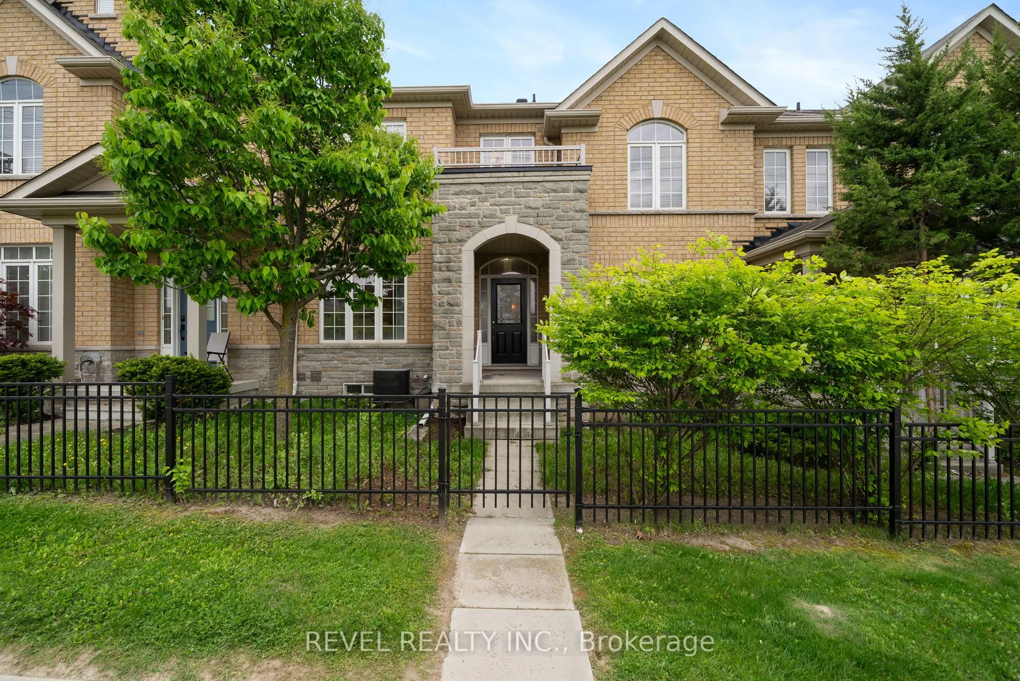 81 Barkdale Way