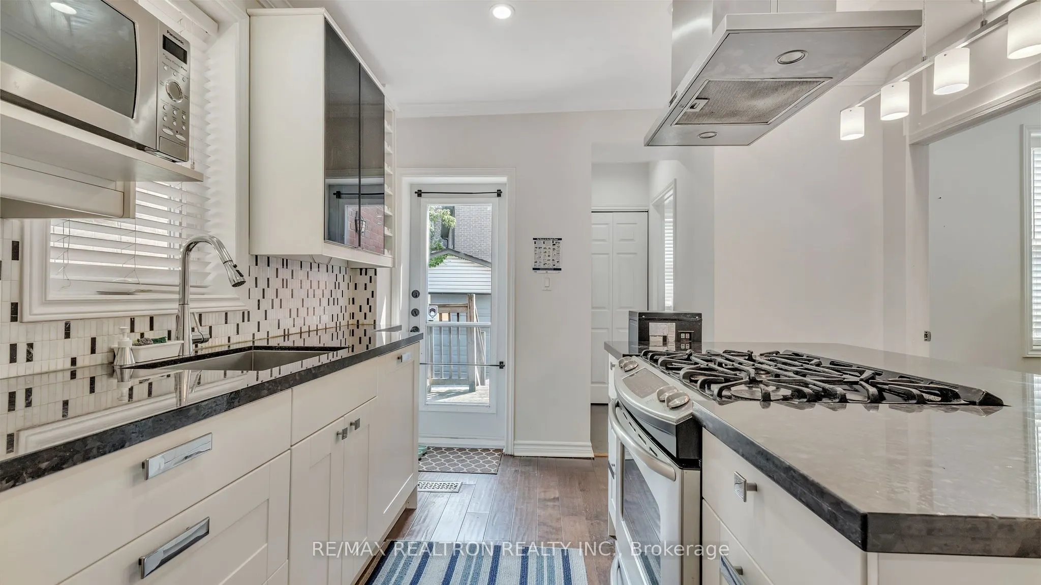 155 Dawes Road