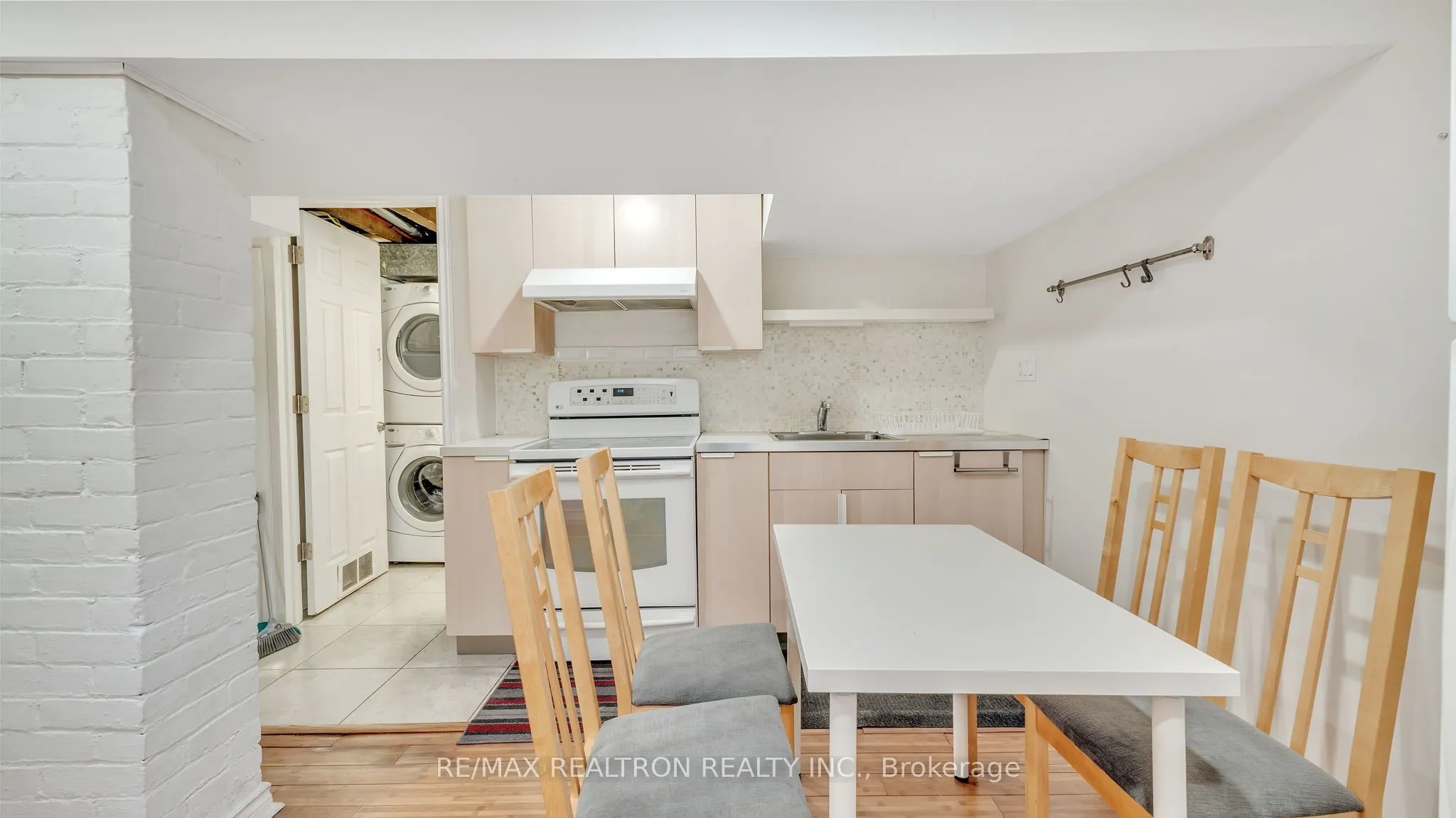 155 Dawes Road