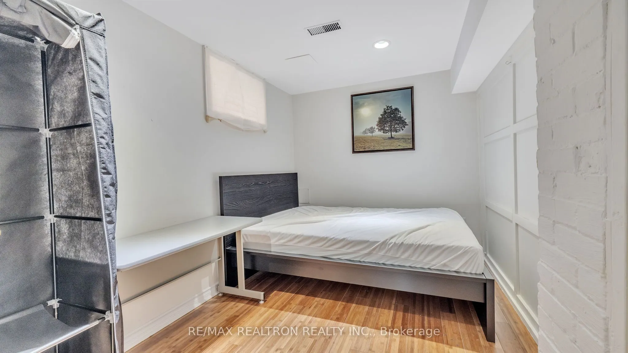 155 Dawes Road