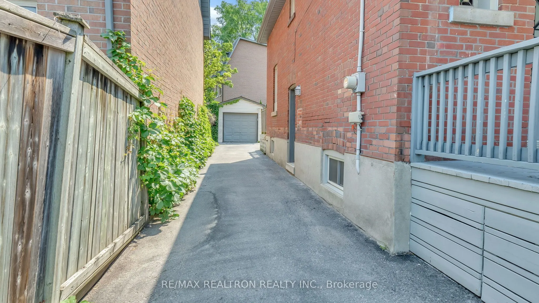 155 Dawes Road