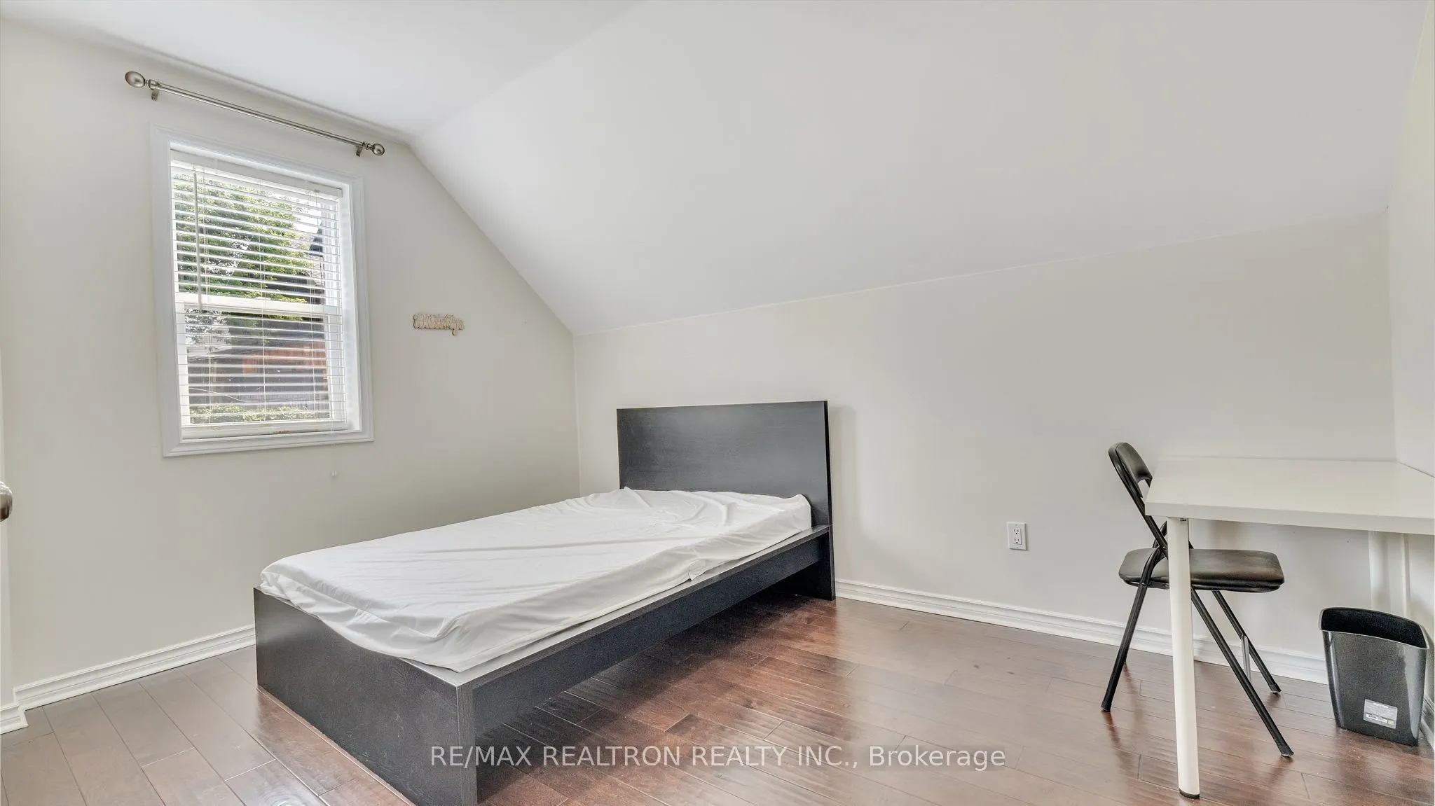 155 Dawes Road
