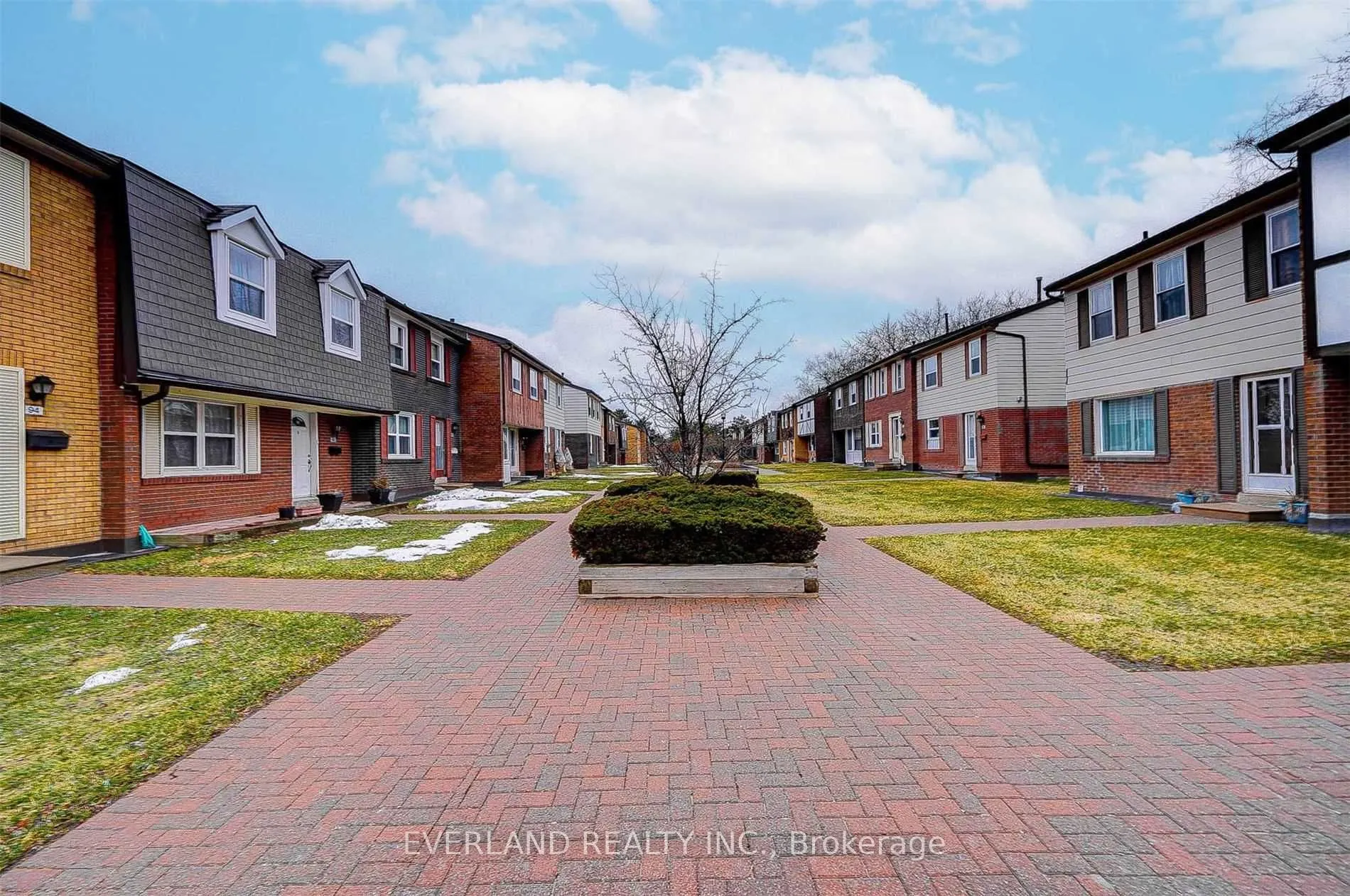25 Brimwood Boulevard, #96