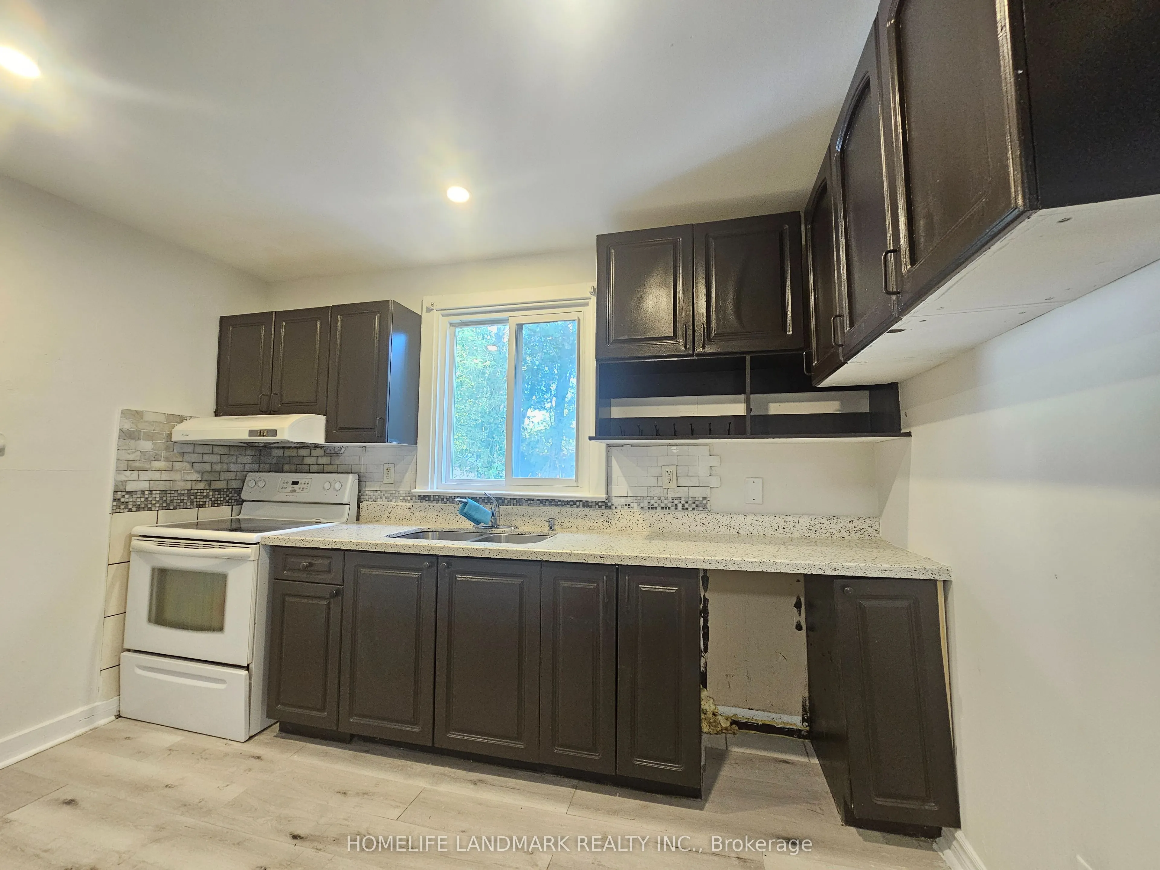 43 Beachell Street, #Main Unit ONLY
