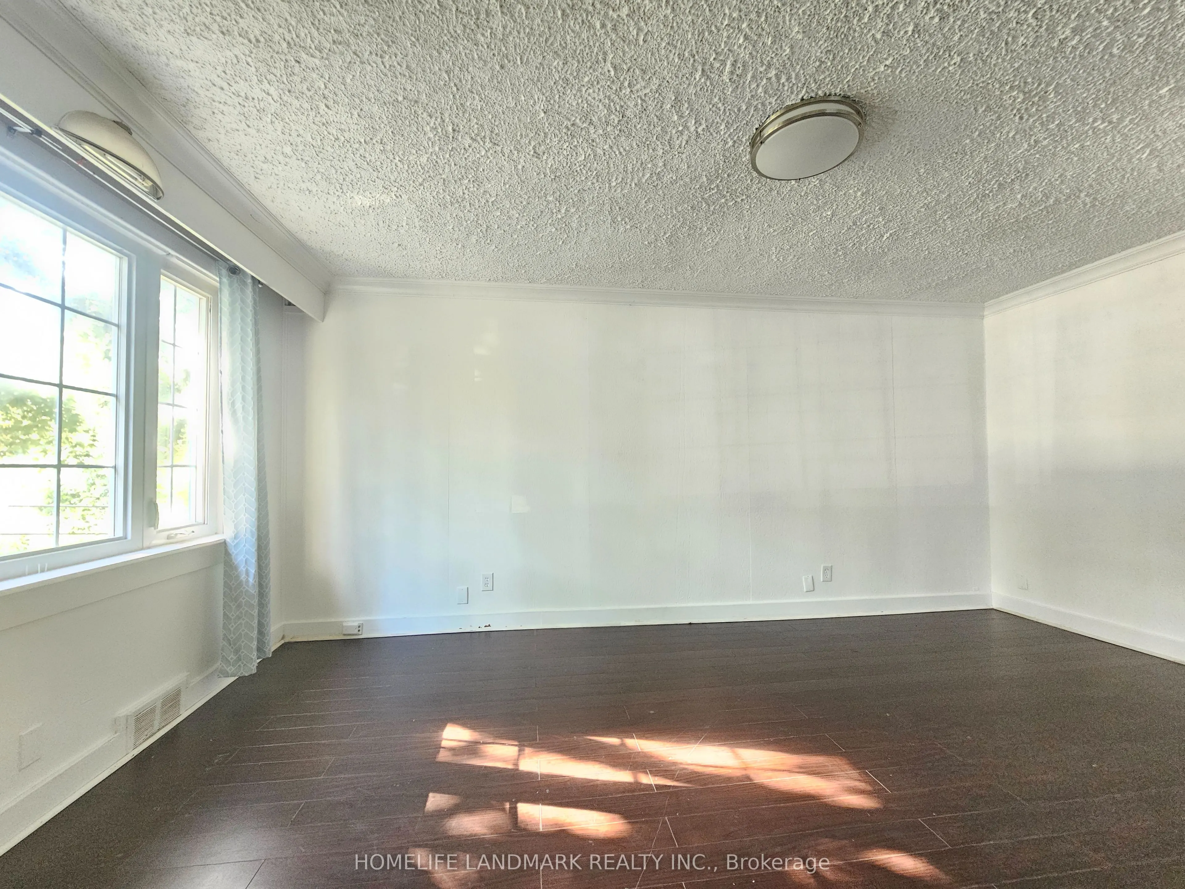 43 Beachell Street, #Main Unit ONLY