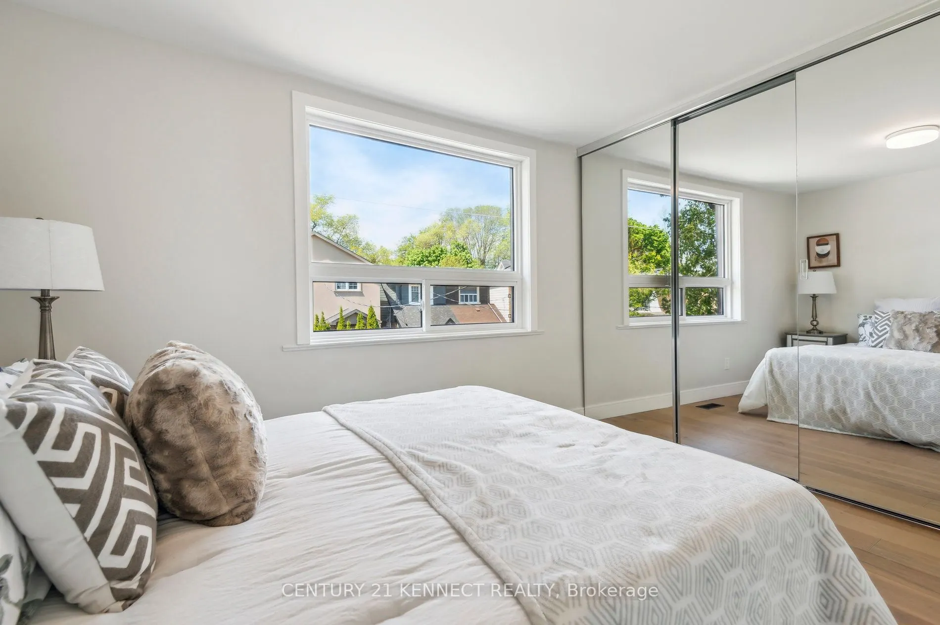 21 Frankdale Avenue