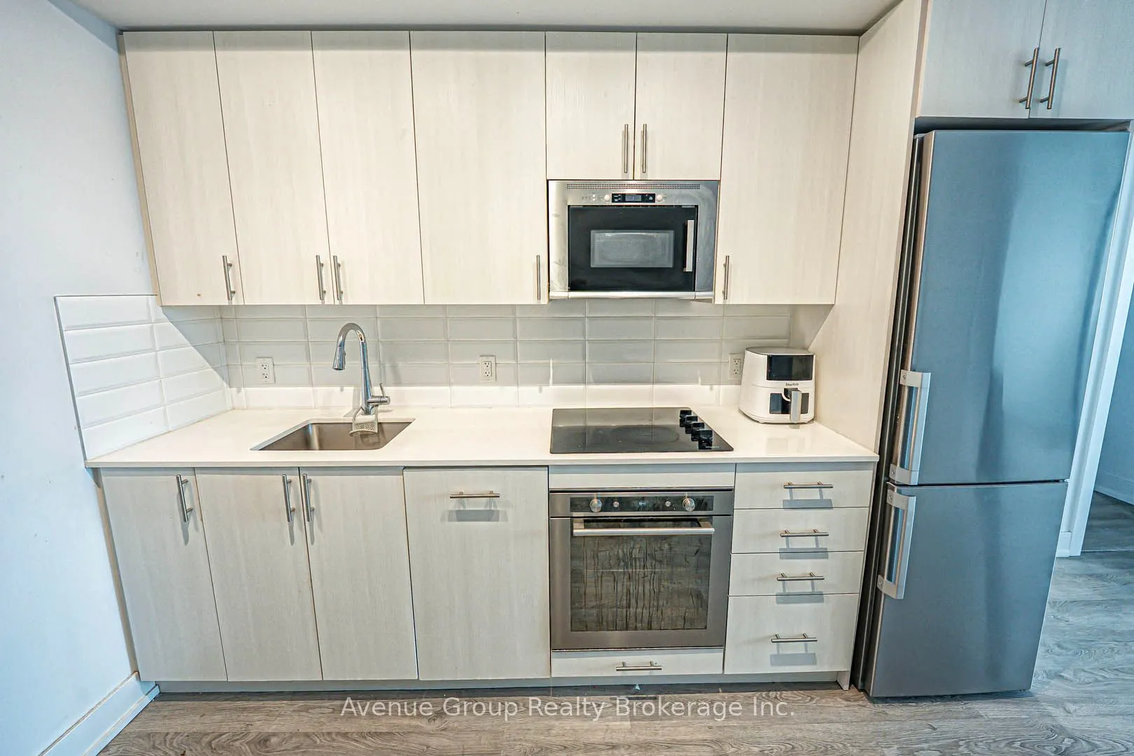 2550 Simcoe Street, #506