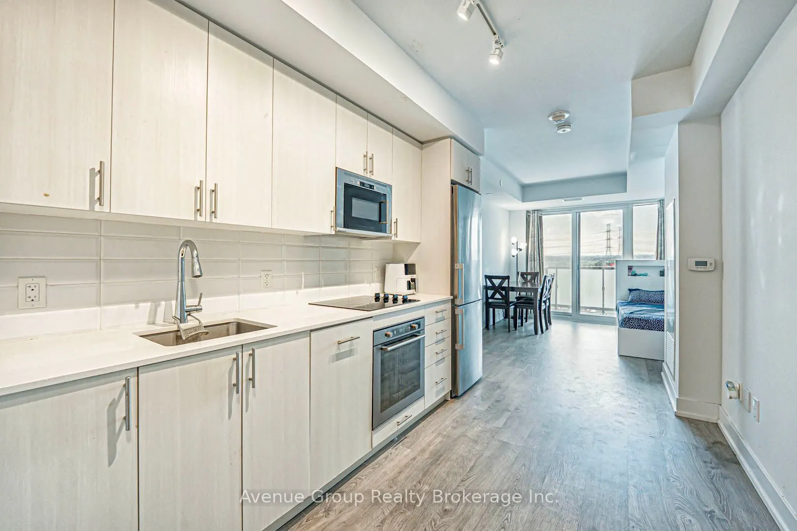 2550 Simcoe Street, #506