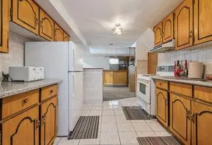 152 Weir Crescent