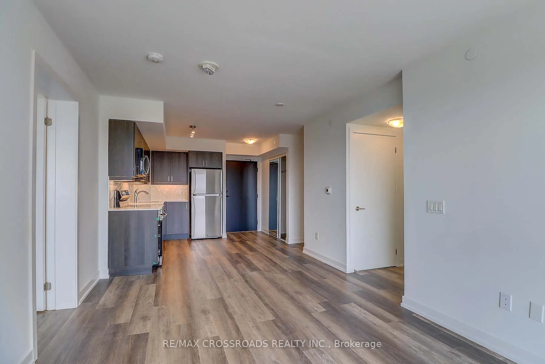 1480 Bayly Street, #1111