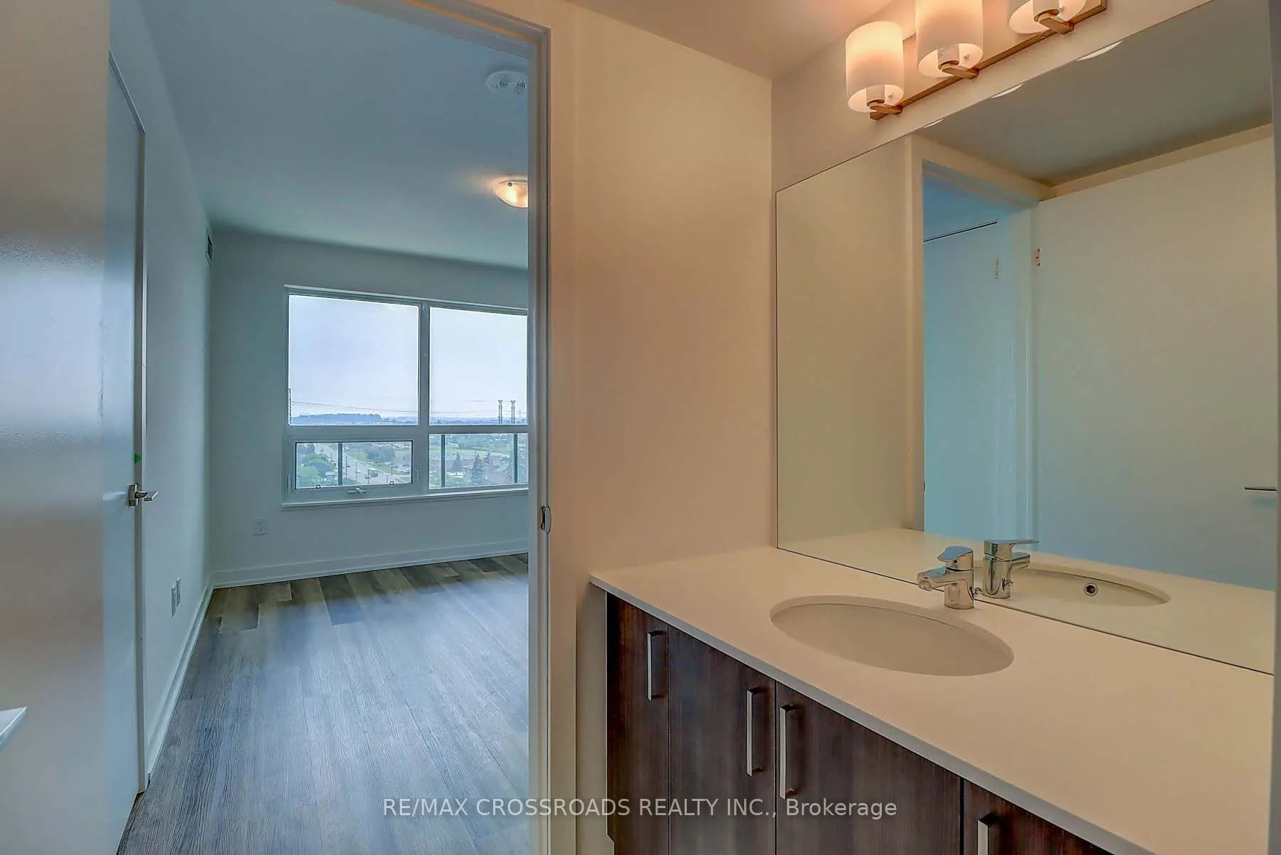 1480 Bayly Street, #1111