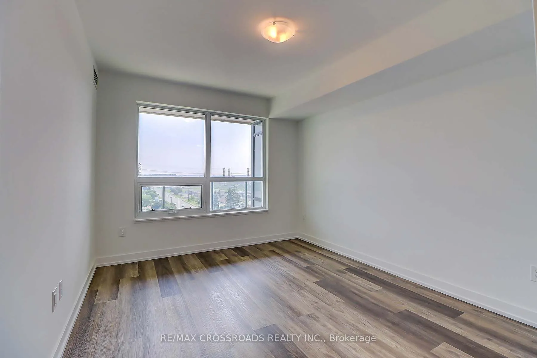 1480 Bayly Street, #1111