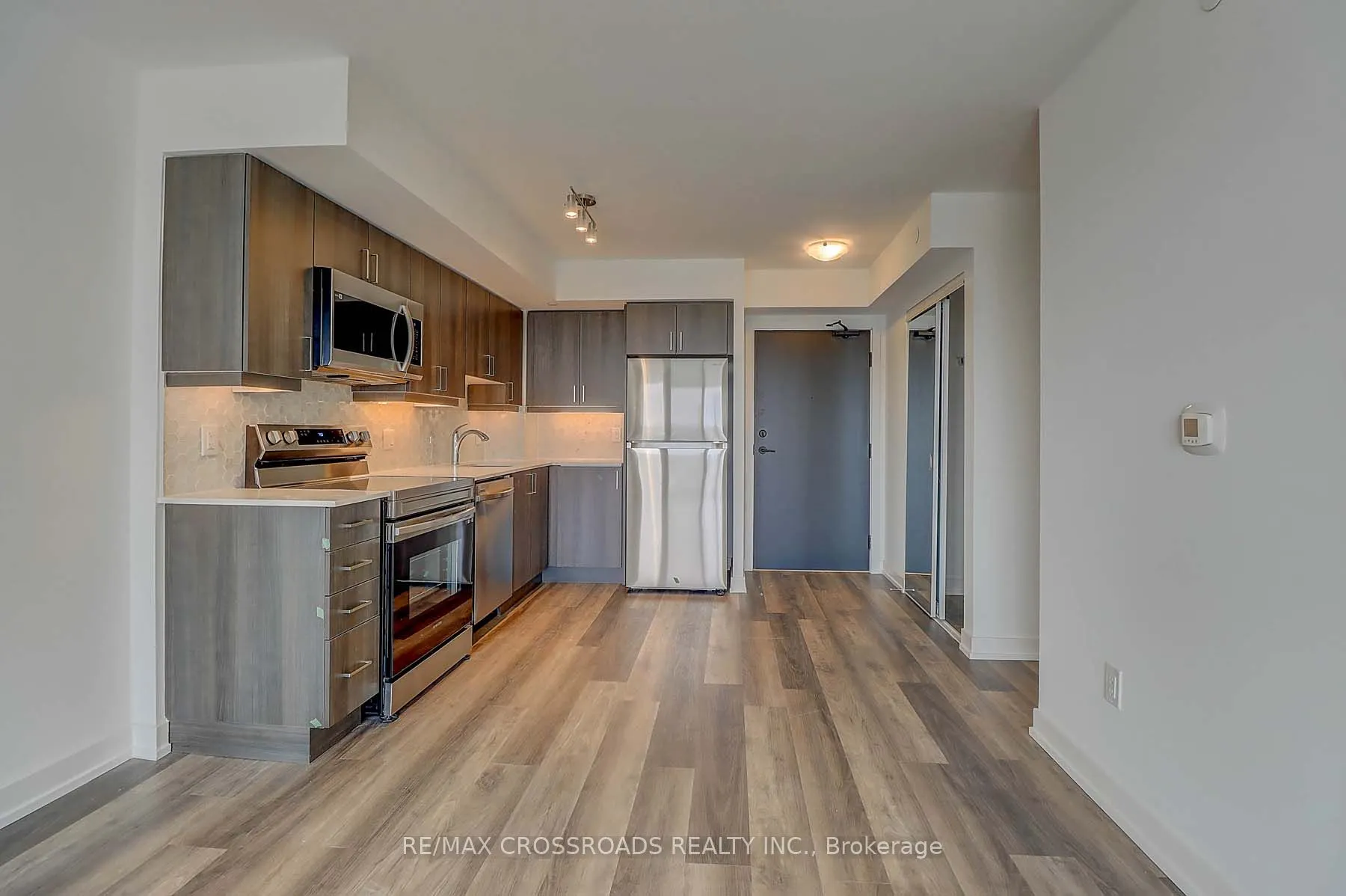 1480 Bayly Street, #1111