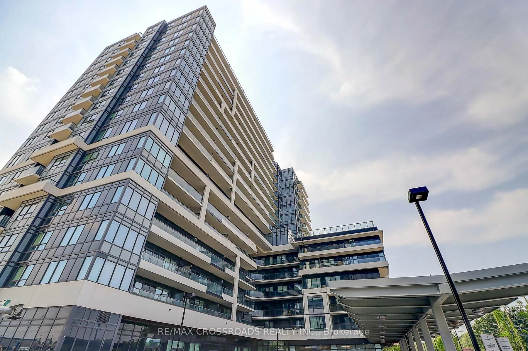1480 Bayly Street, #1111