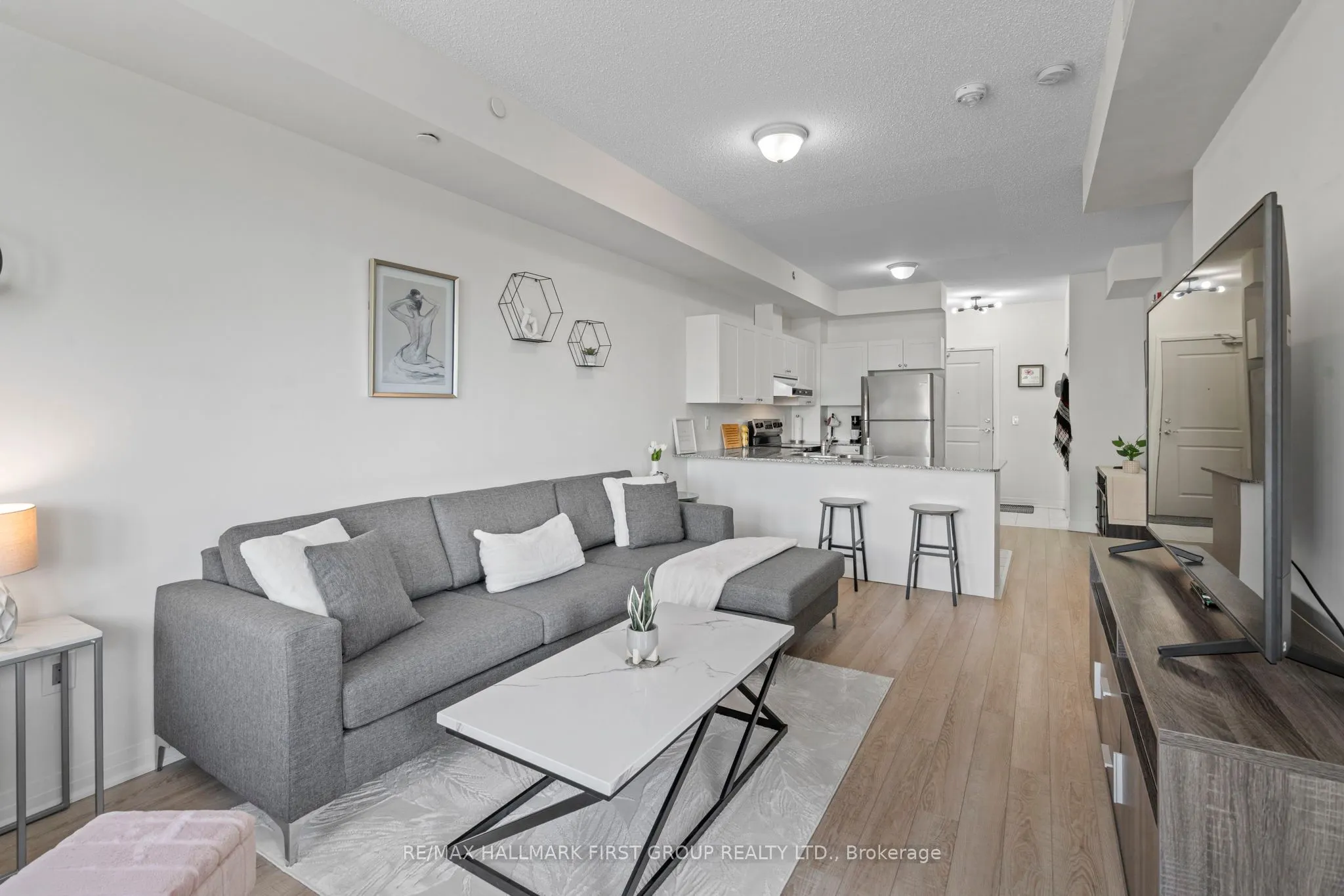 70 Shipway Avenue, #201