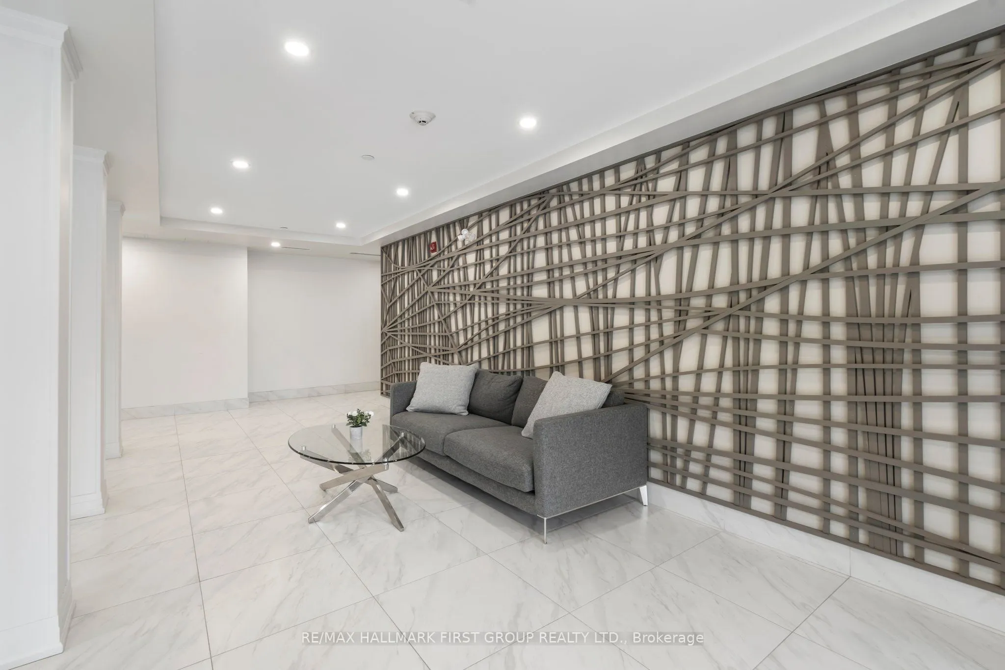65 Shipway Avenue, #315