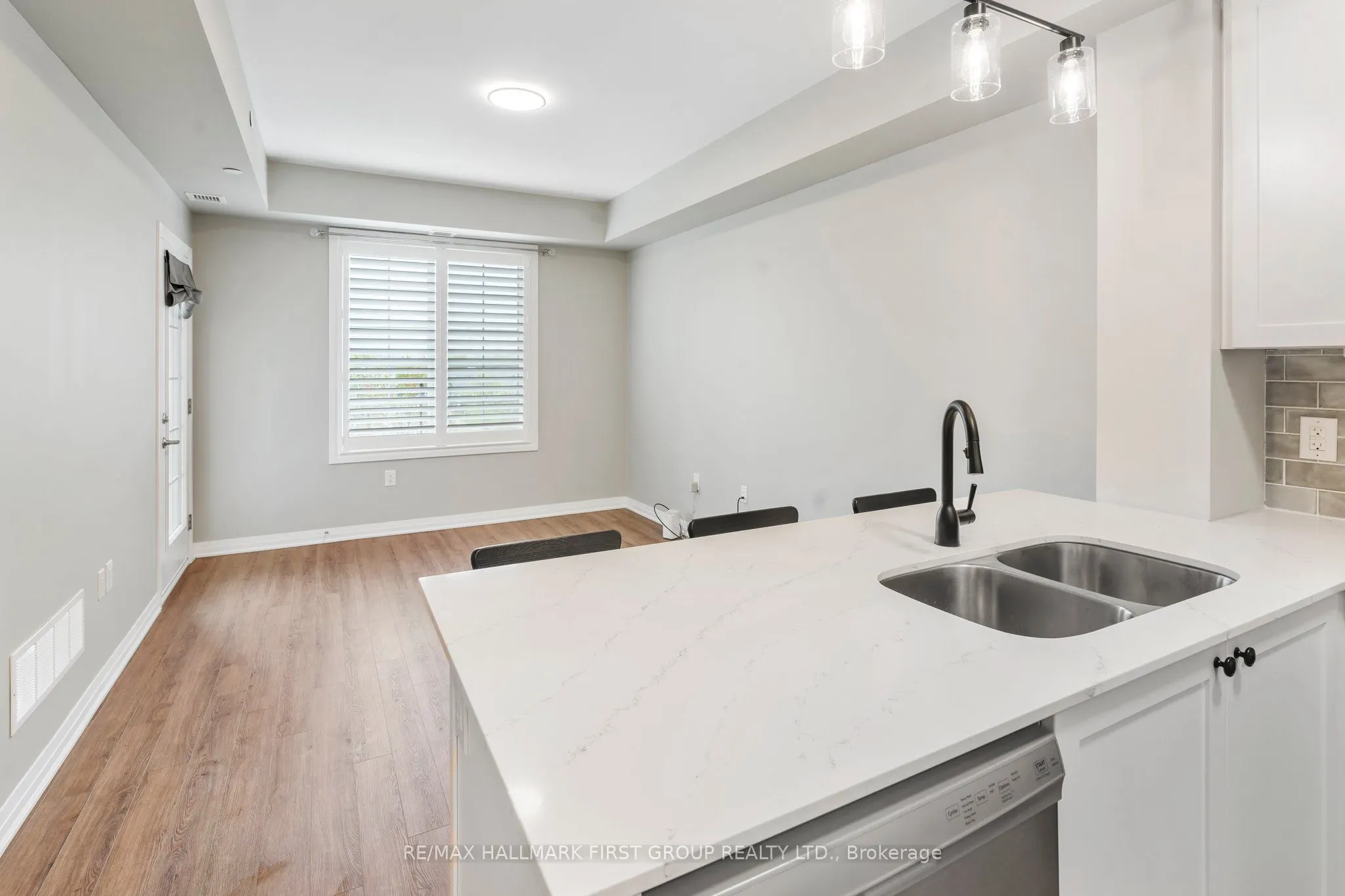 65 Shipway Avenue, #315