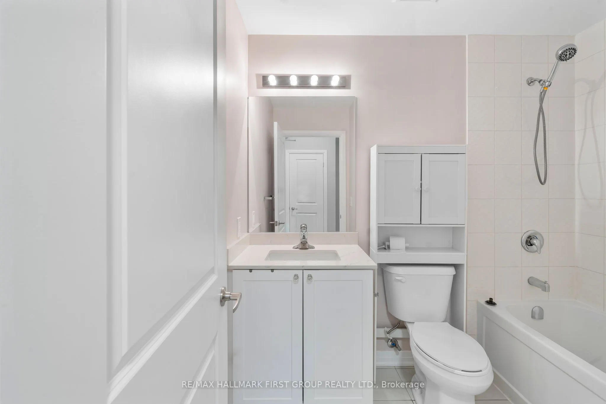 65 Shipway Avenue, #315