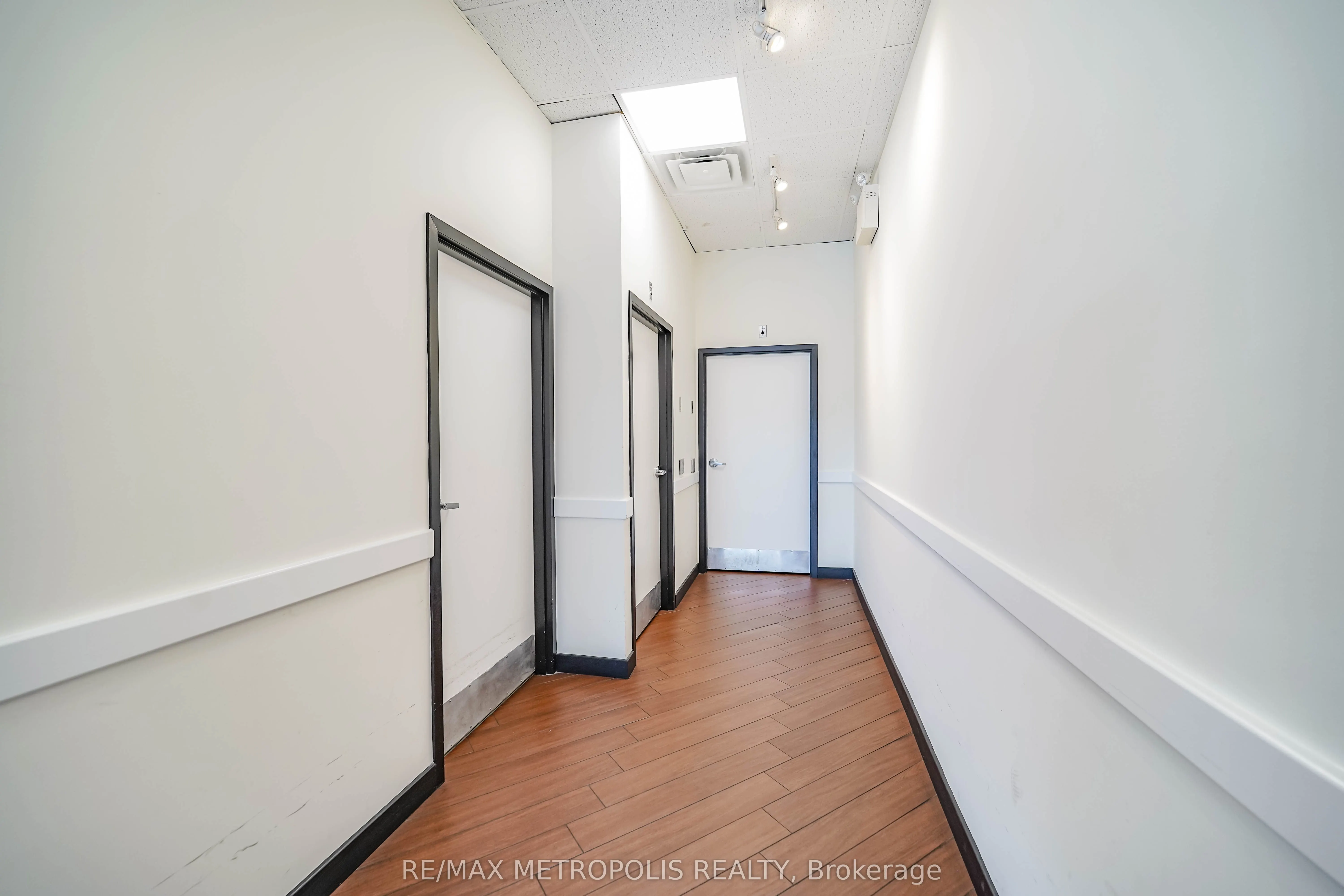 210 King Street E, #4