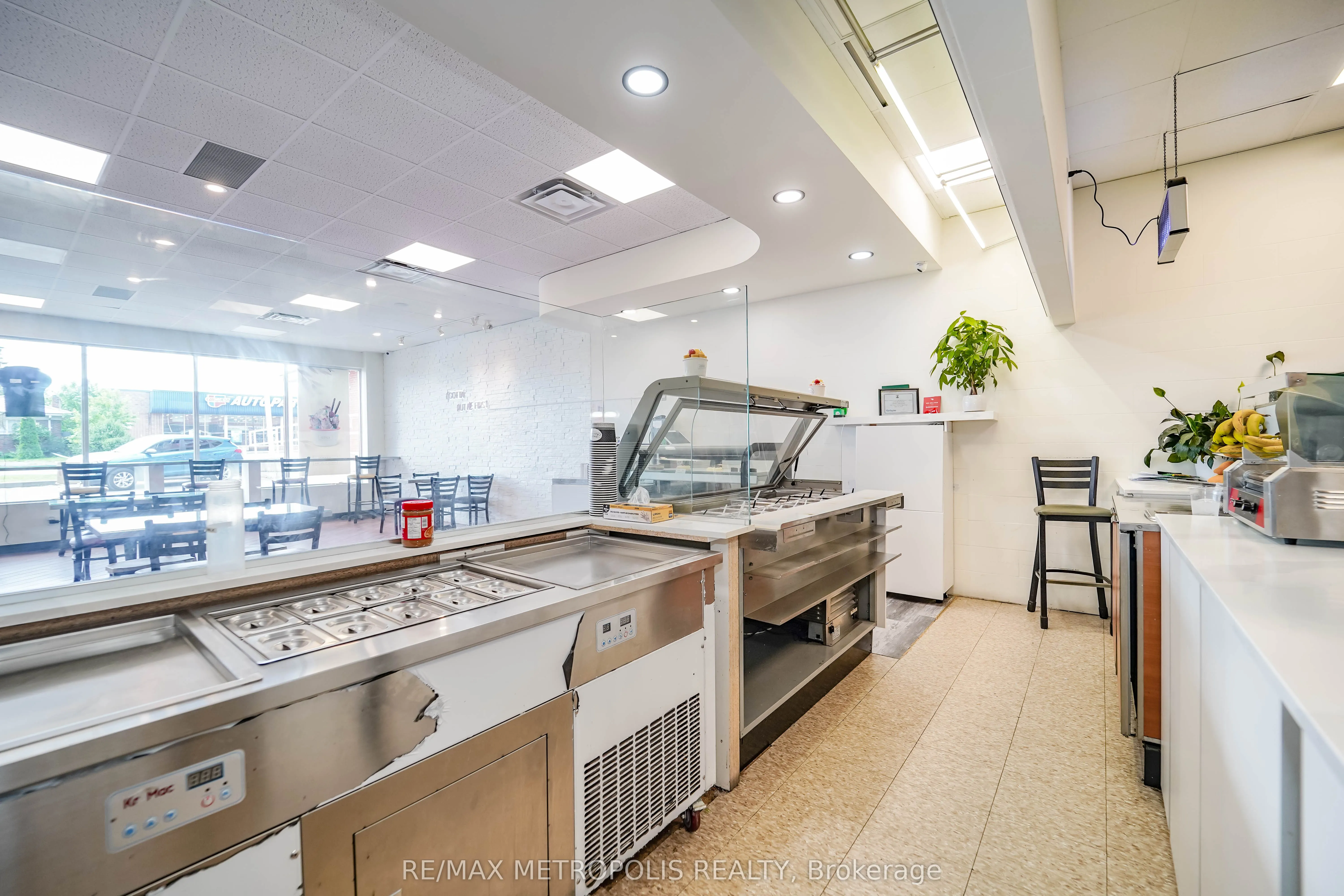 210 King Street E, #4