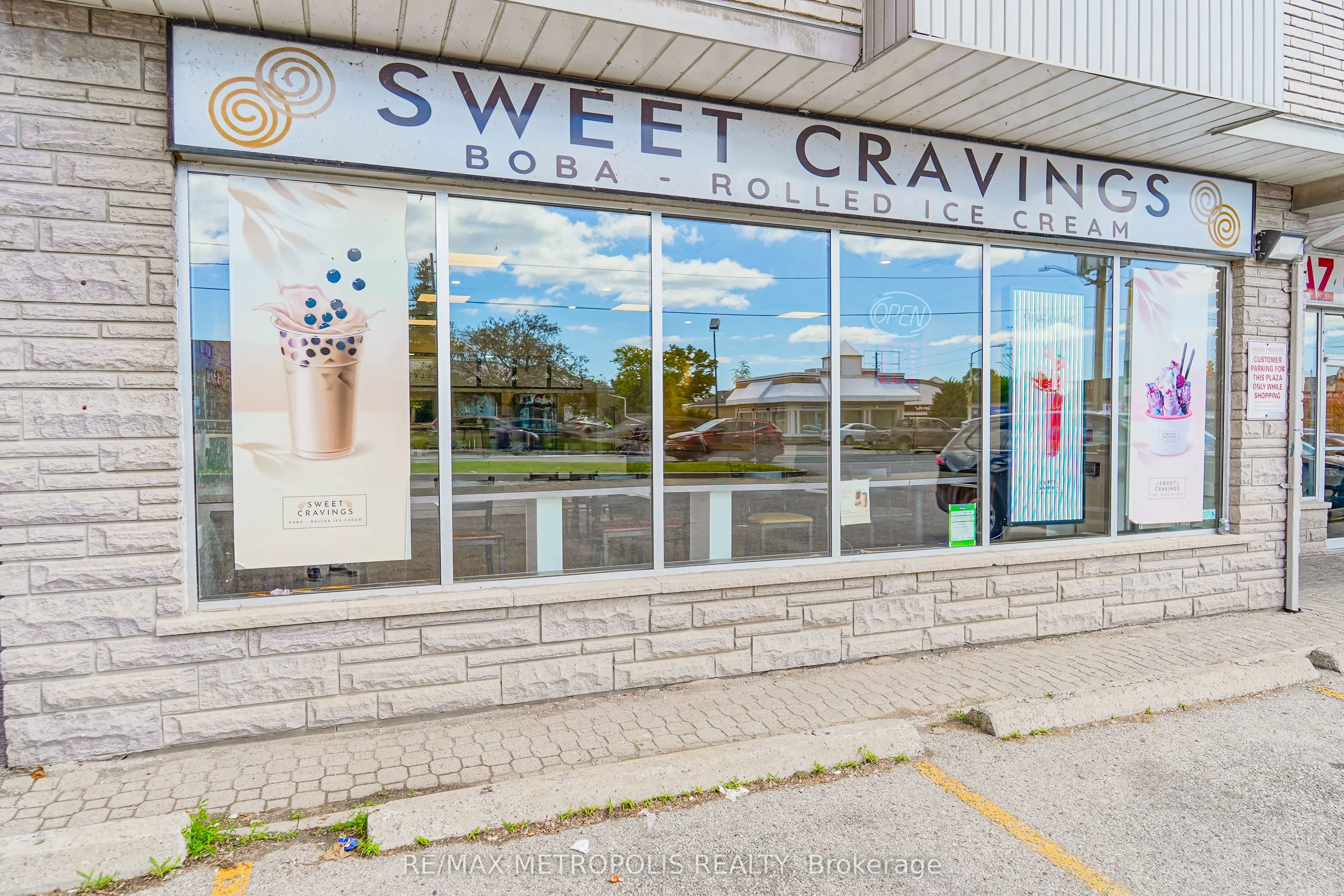 210 King Street E, #4