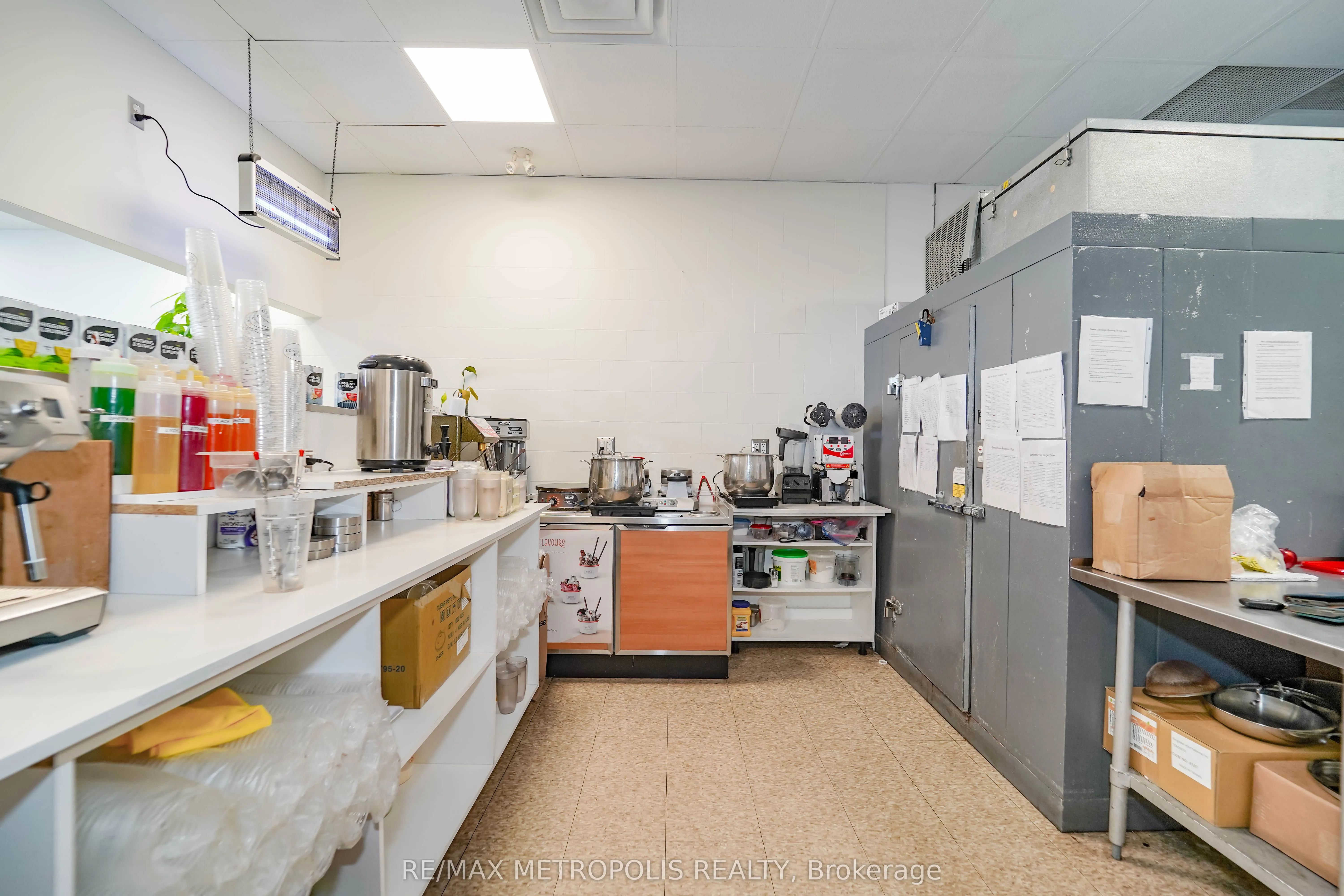 210 King Street E, #4