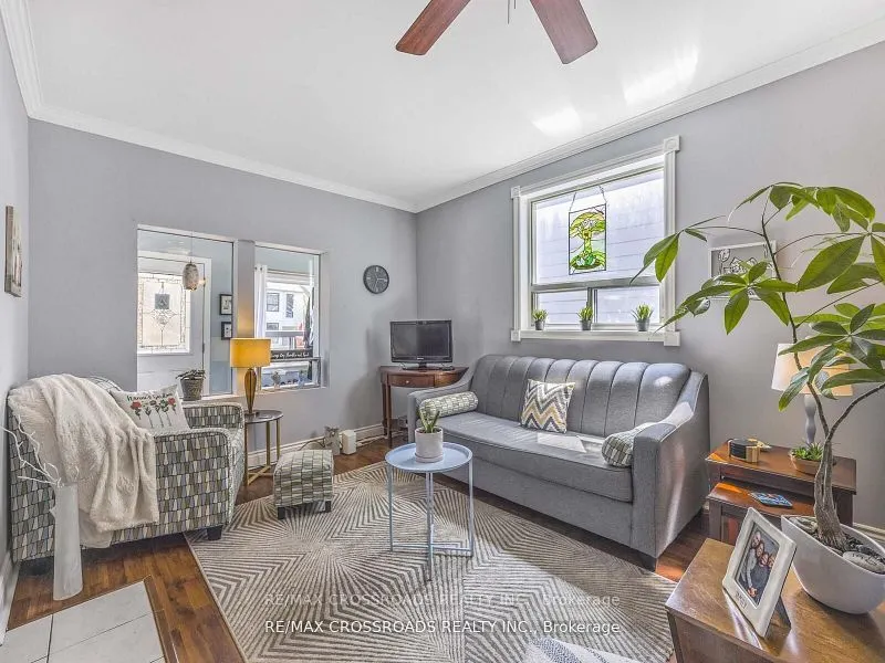 22 Ivy Avenue