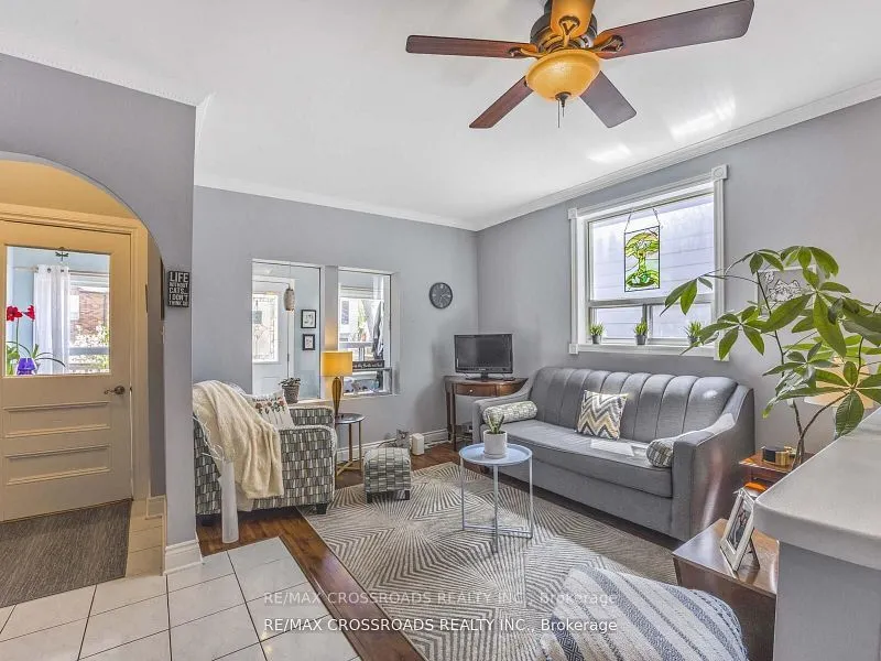 22 Ivy Avenue