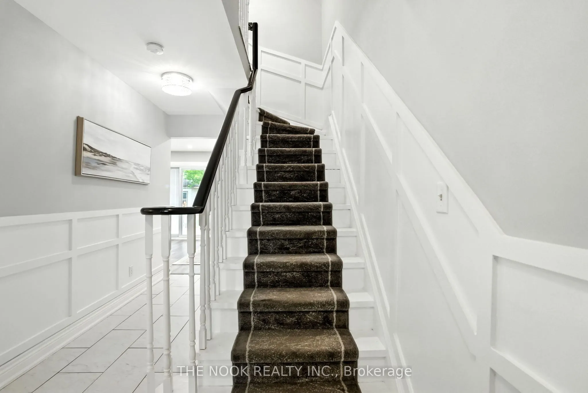 95 Turnberry Crescent
