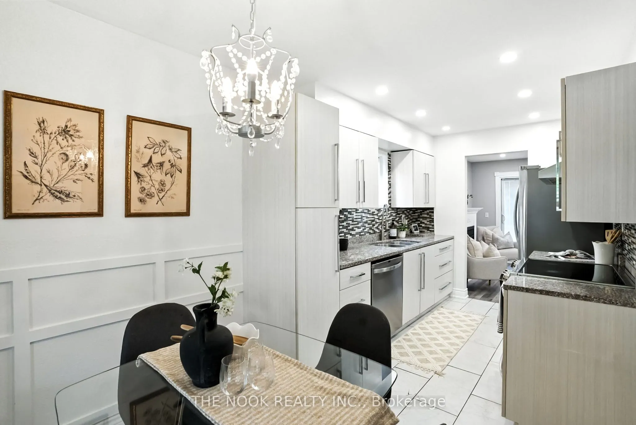 95 Turnberry Crescent