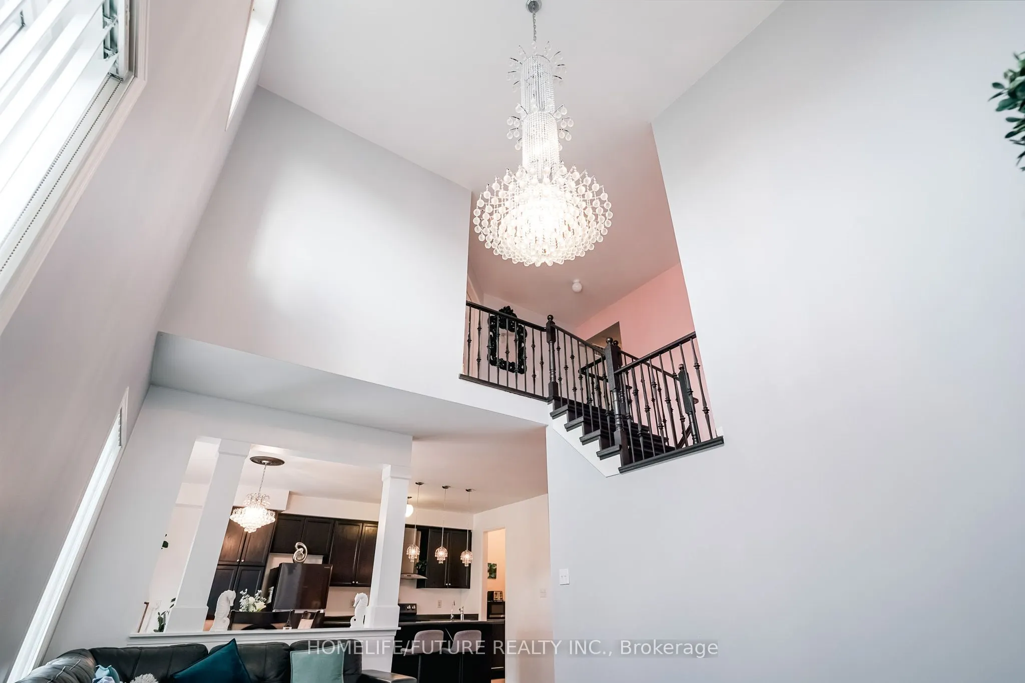 14 Mosely Crescent