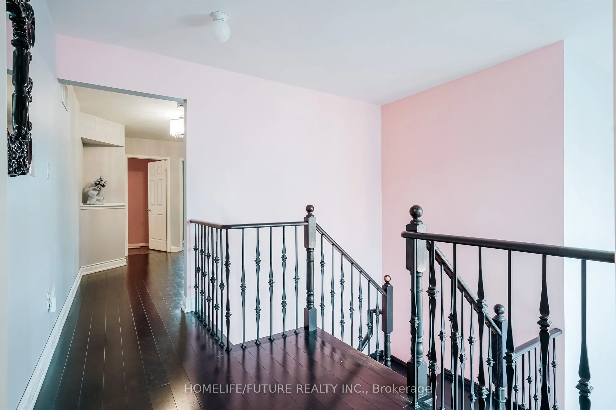 14 Mosely Crescent