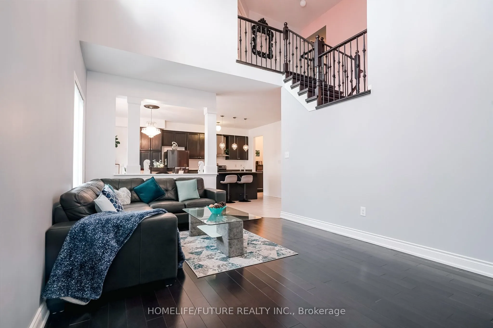 14 Mosely Crescent