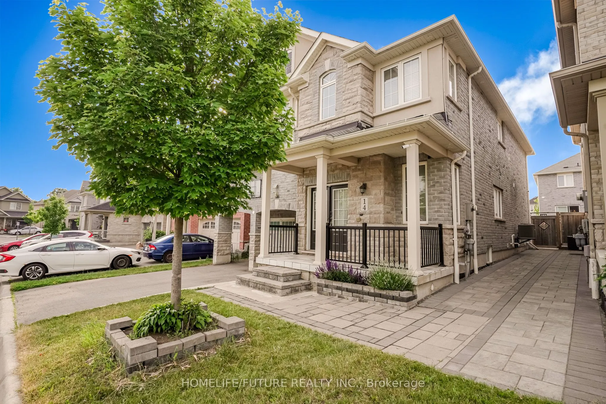 14 Mosely Crescent