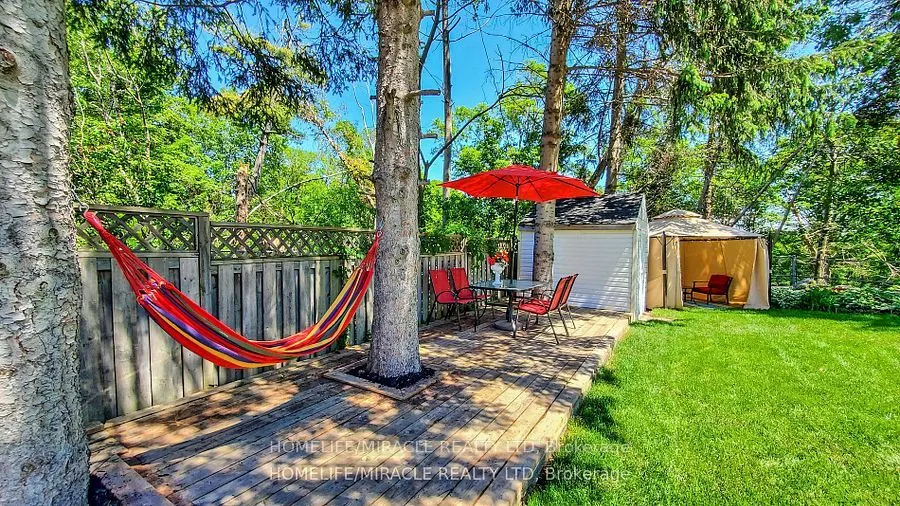 24 Royal Rouge Trail