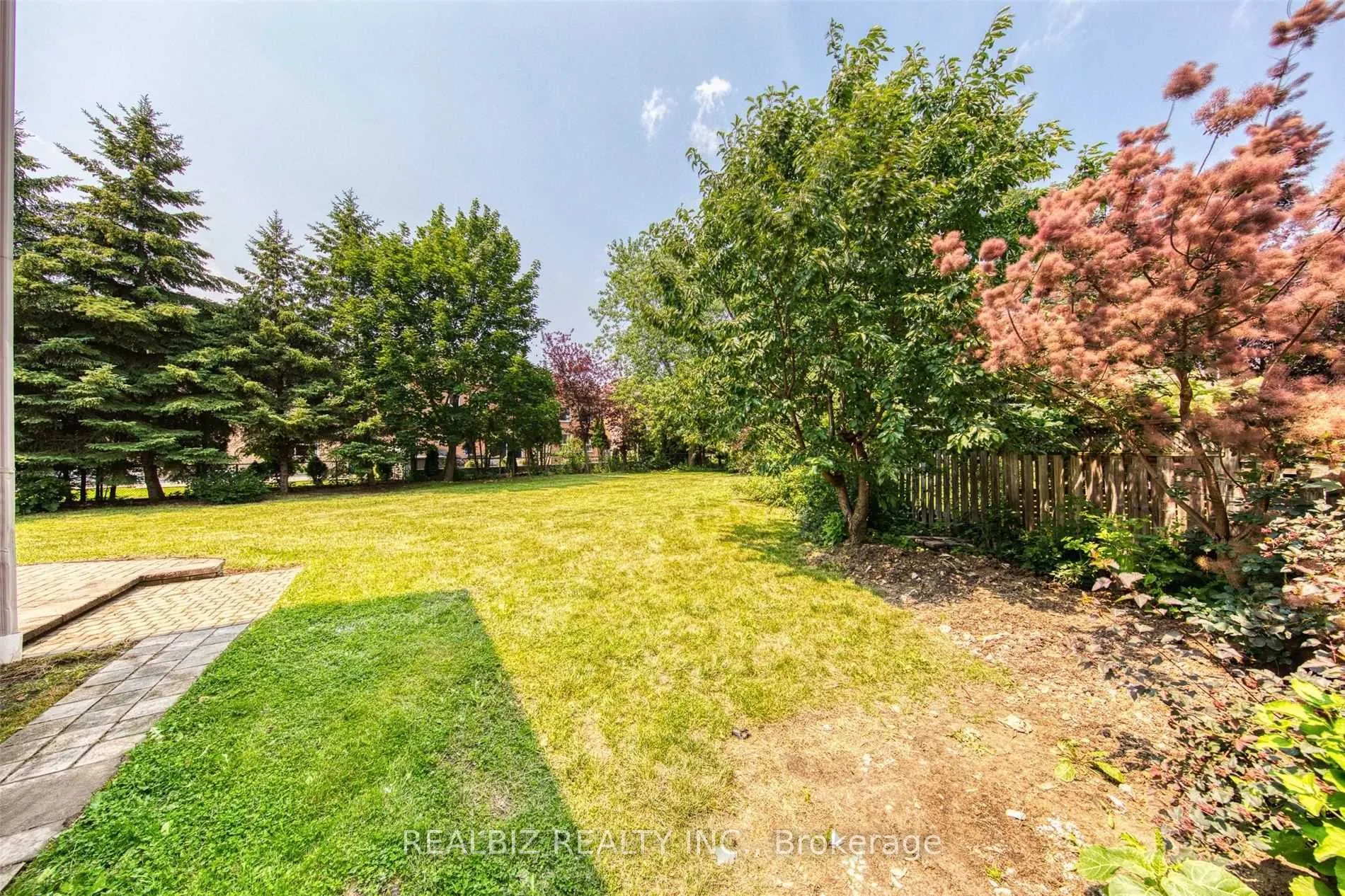 73 Bradbury Crescent