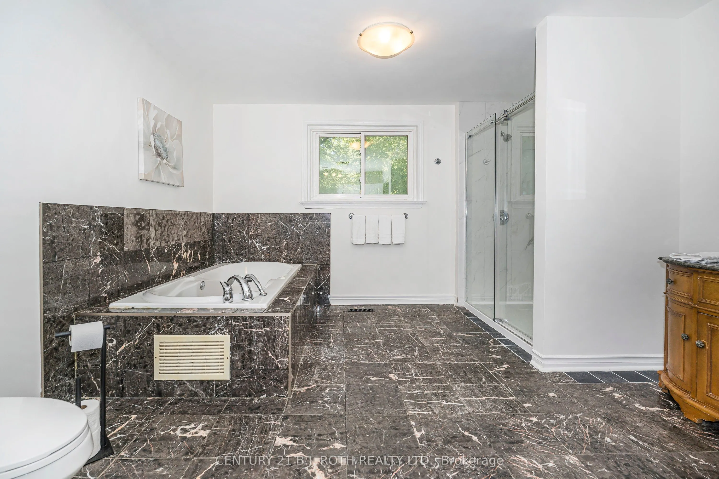 466 Dianne Drive