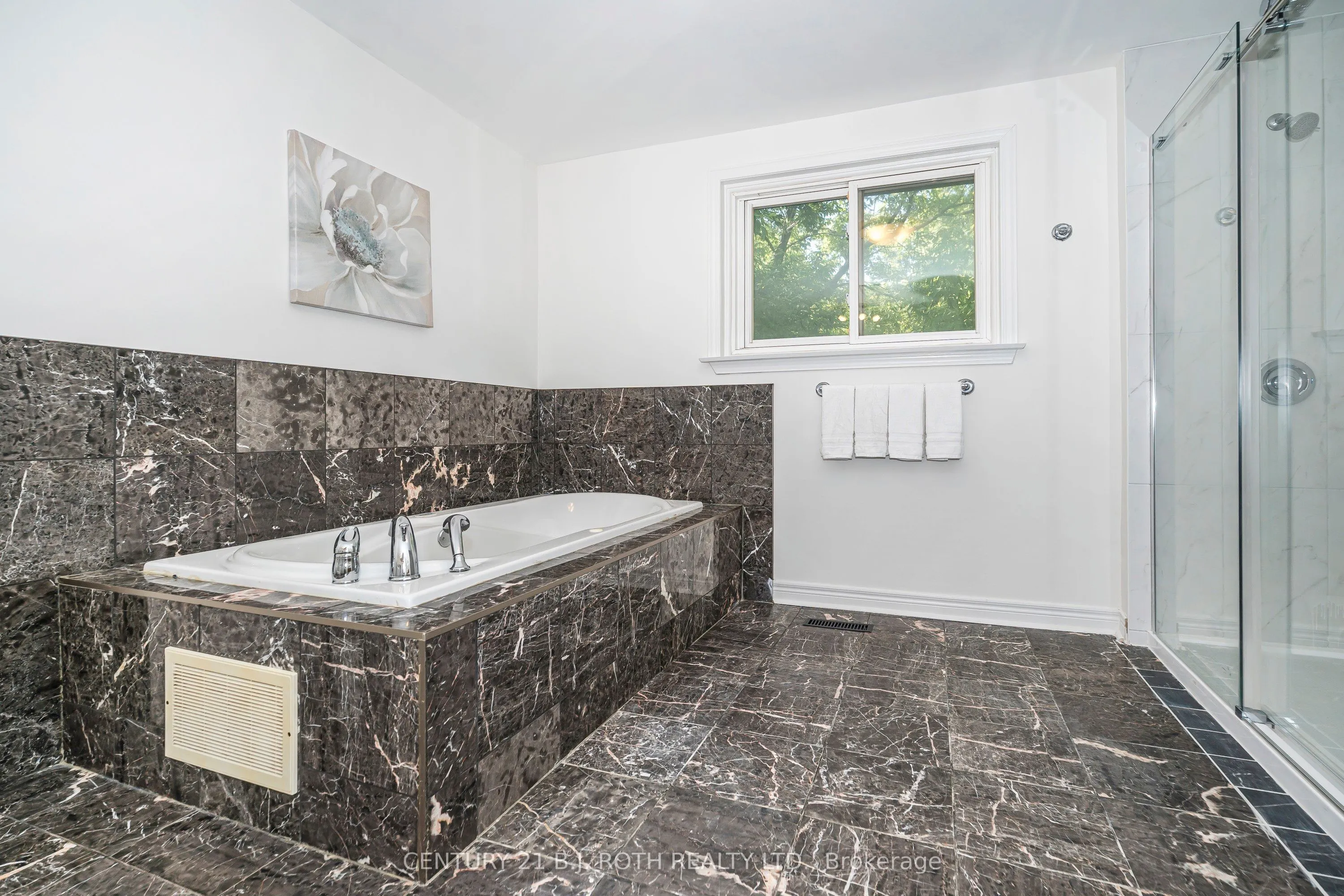 466 Dianne Drive